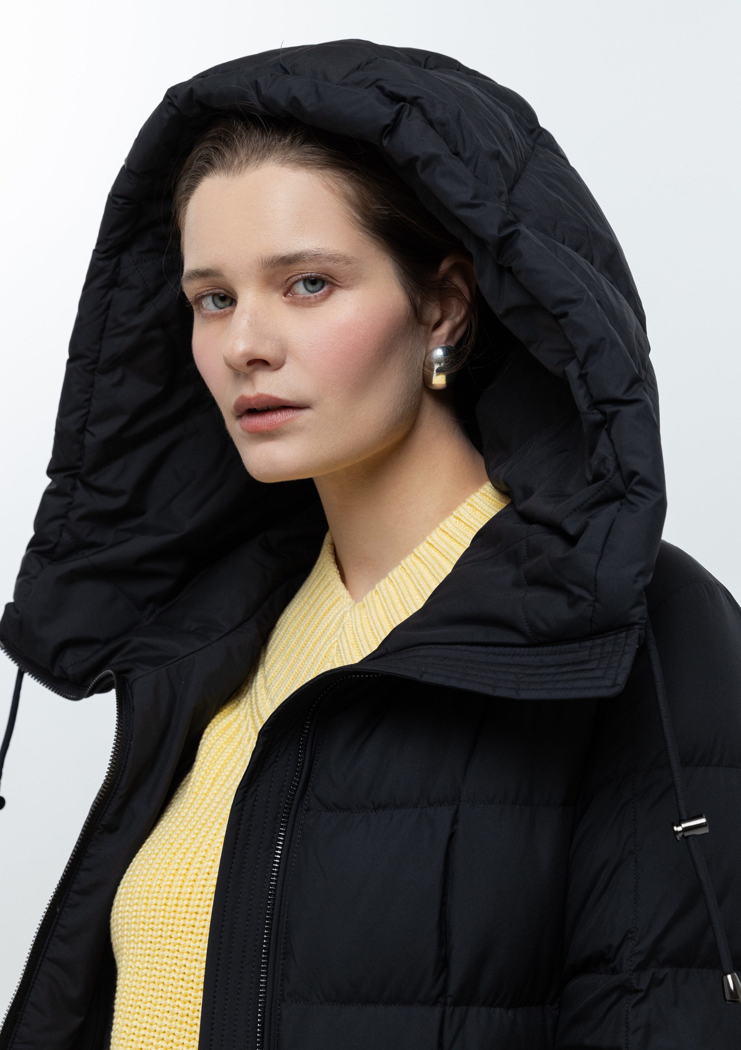 Каталог. Верхняя одежда + трикотаж бренда. 4ч,. Визажист для брендов, Фэшн продюсер Олеся Глушкова