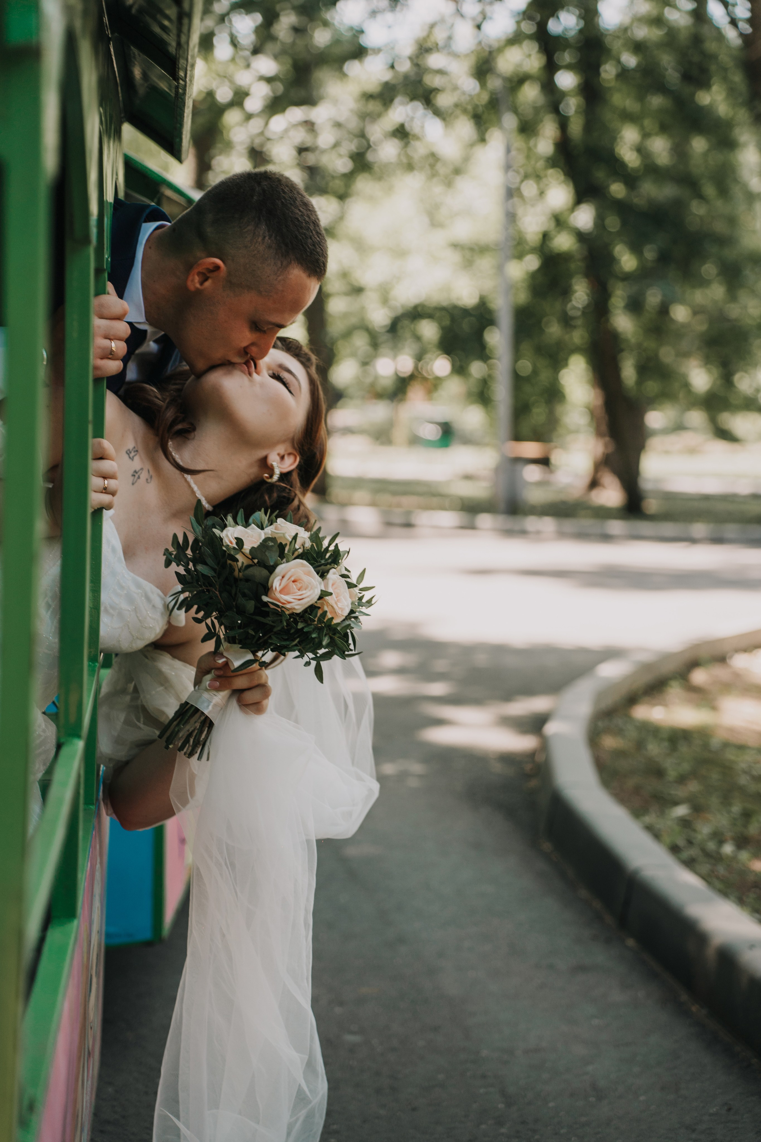 Денис и Настя. Свадебные фотограф и видеограф в Саратове