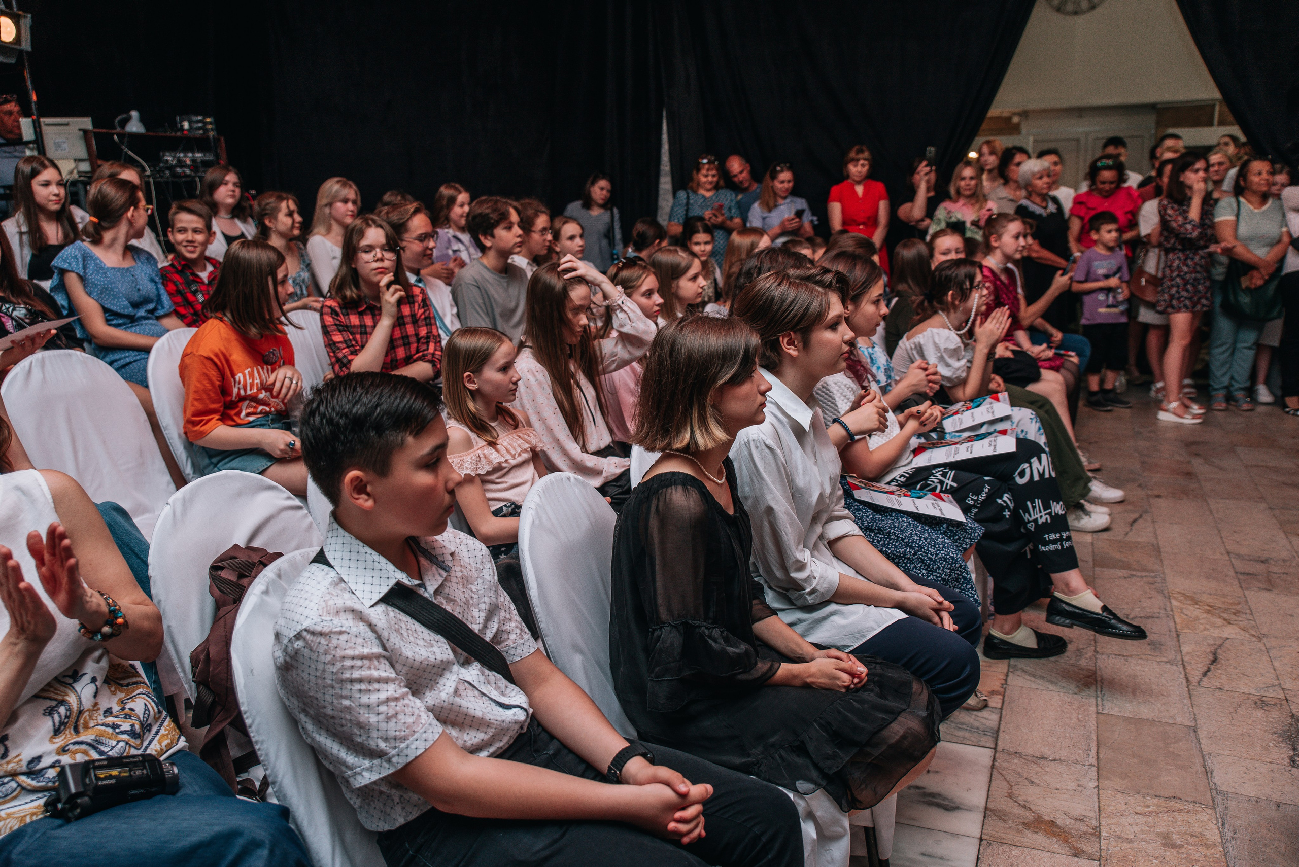 Выпускной в художественной школе. Главная