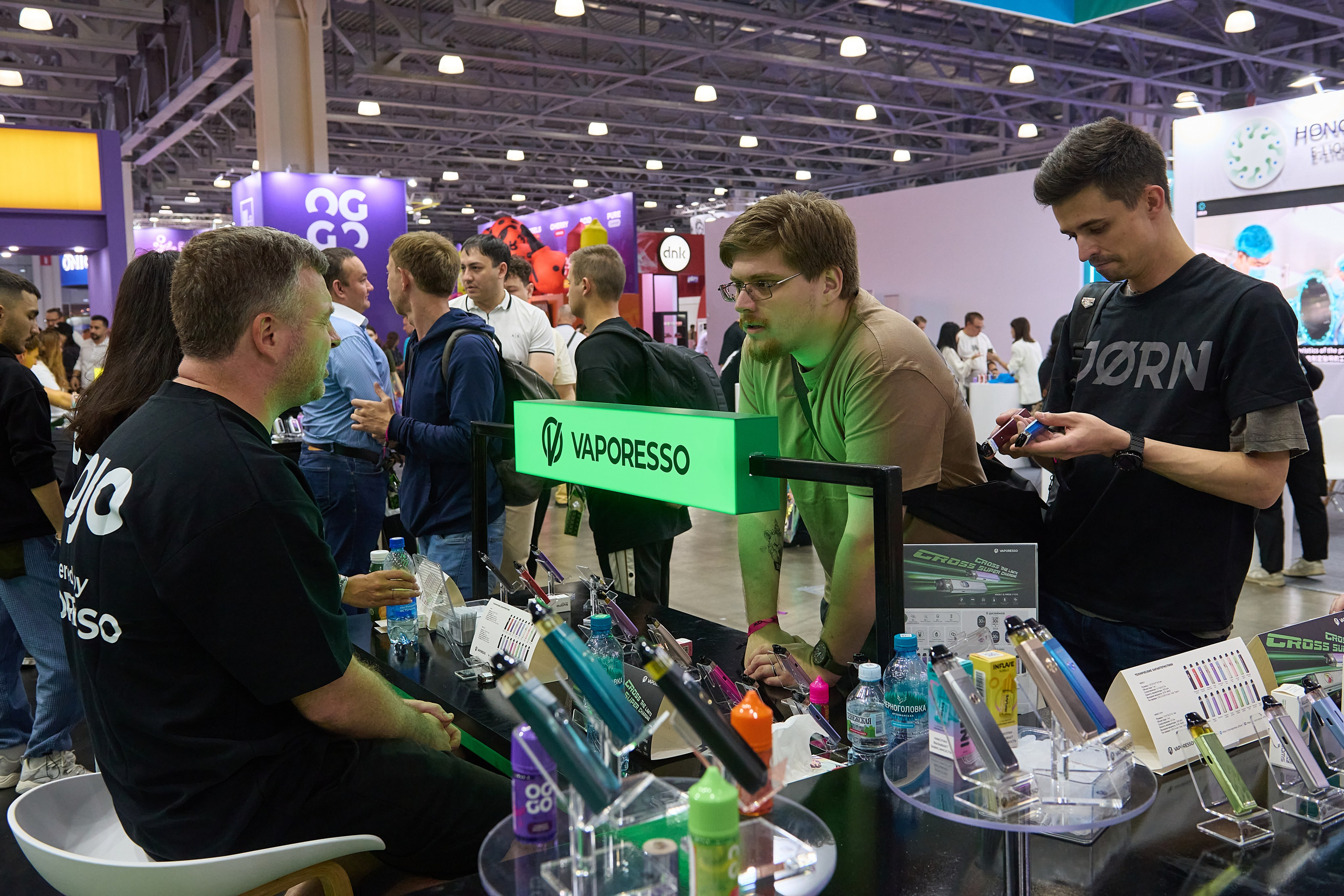 VAPE CLUB SHOW 2025 (Москва). Репортаж | фотосъемка в Москве и РФ | Фотограф Александр Емелькин