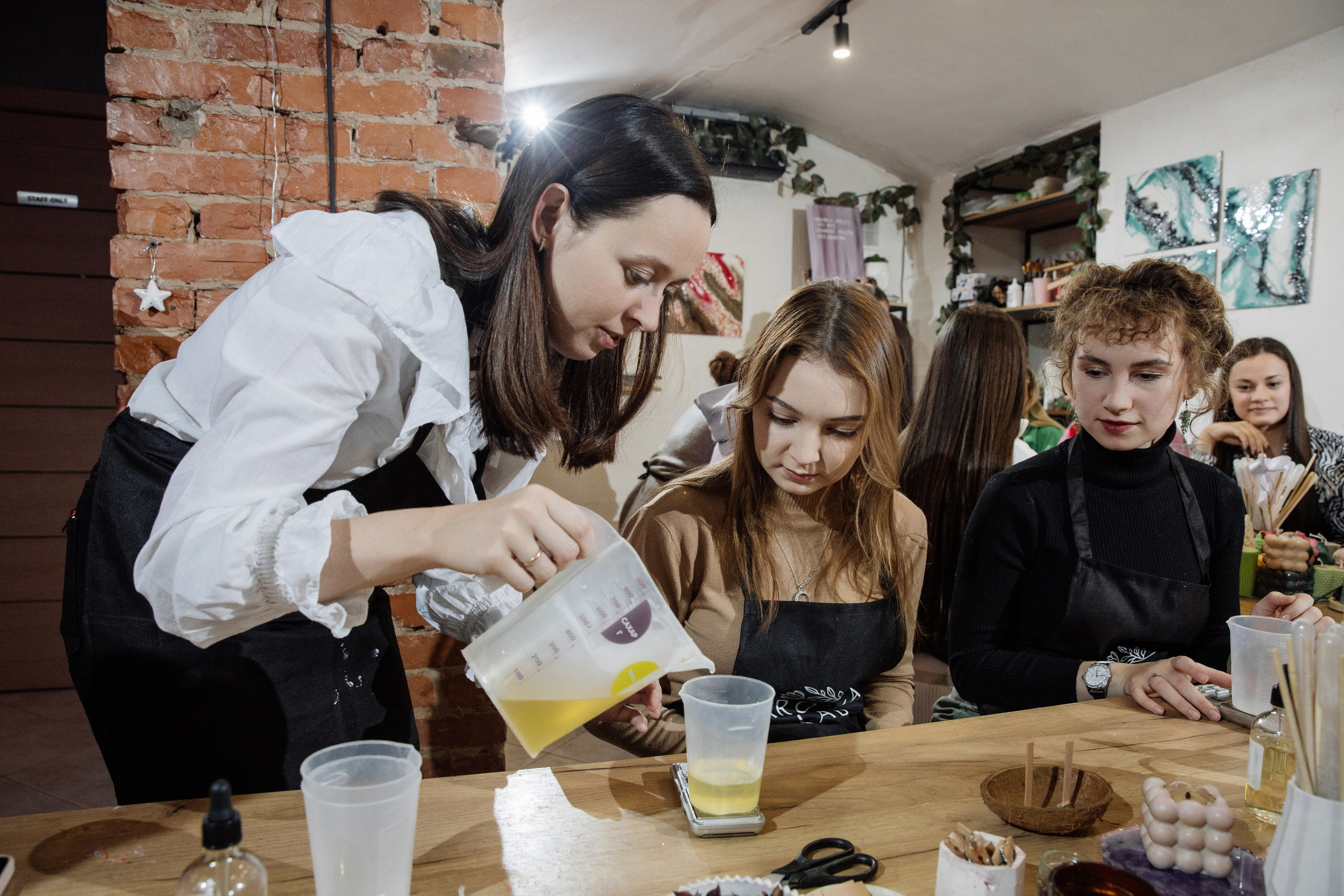 Корпоратив компании Технологии Доверия Аудит — творчество с AROMALAGE