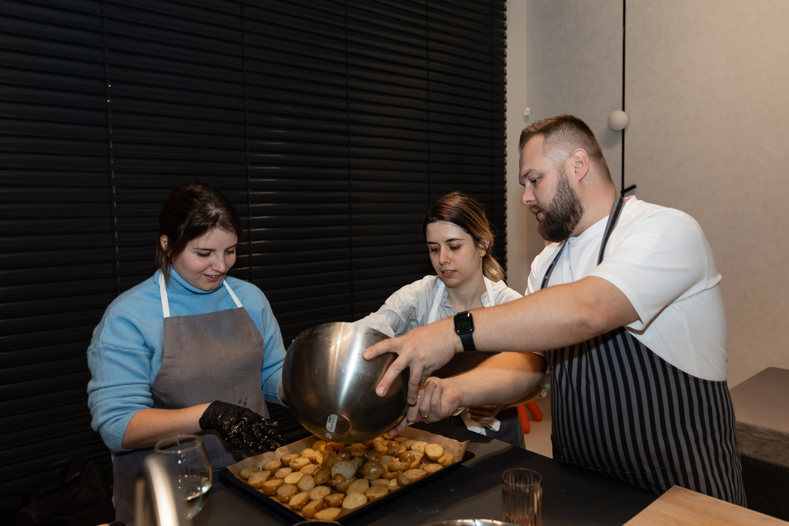 Кулинарный мастер-класс (Point of Experience). Татьяна Чернышова свадебный фотограф Москва