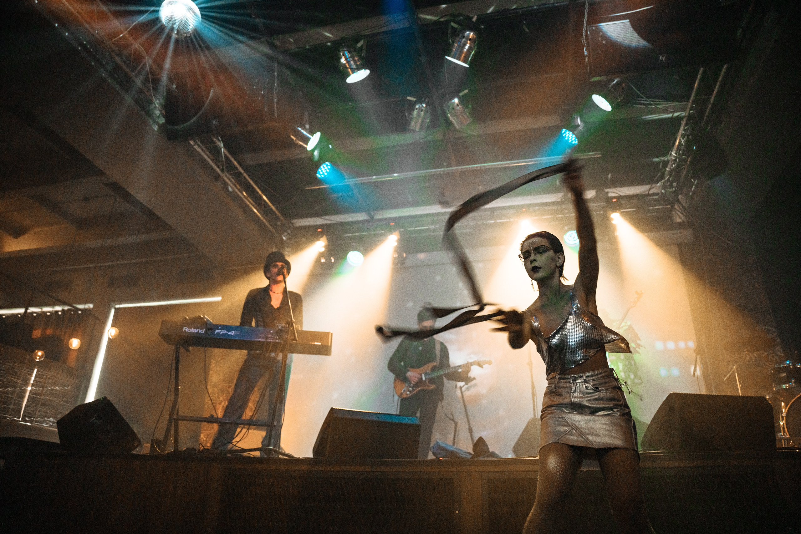 Рок концерт ILLUSIONS. Портретный фотограф в Санкт-Петербурге Дмитриева Наталия