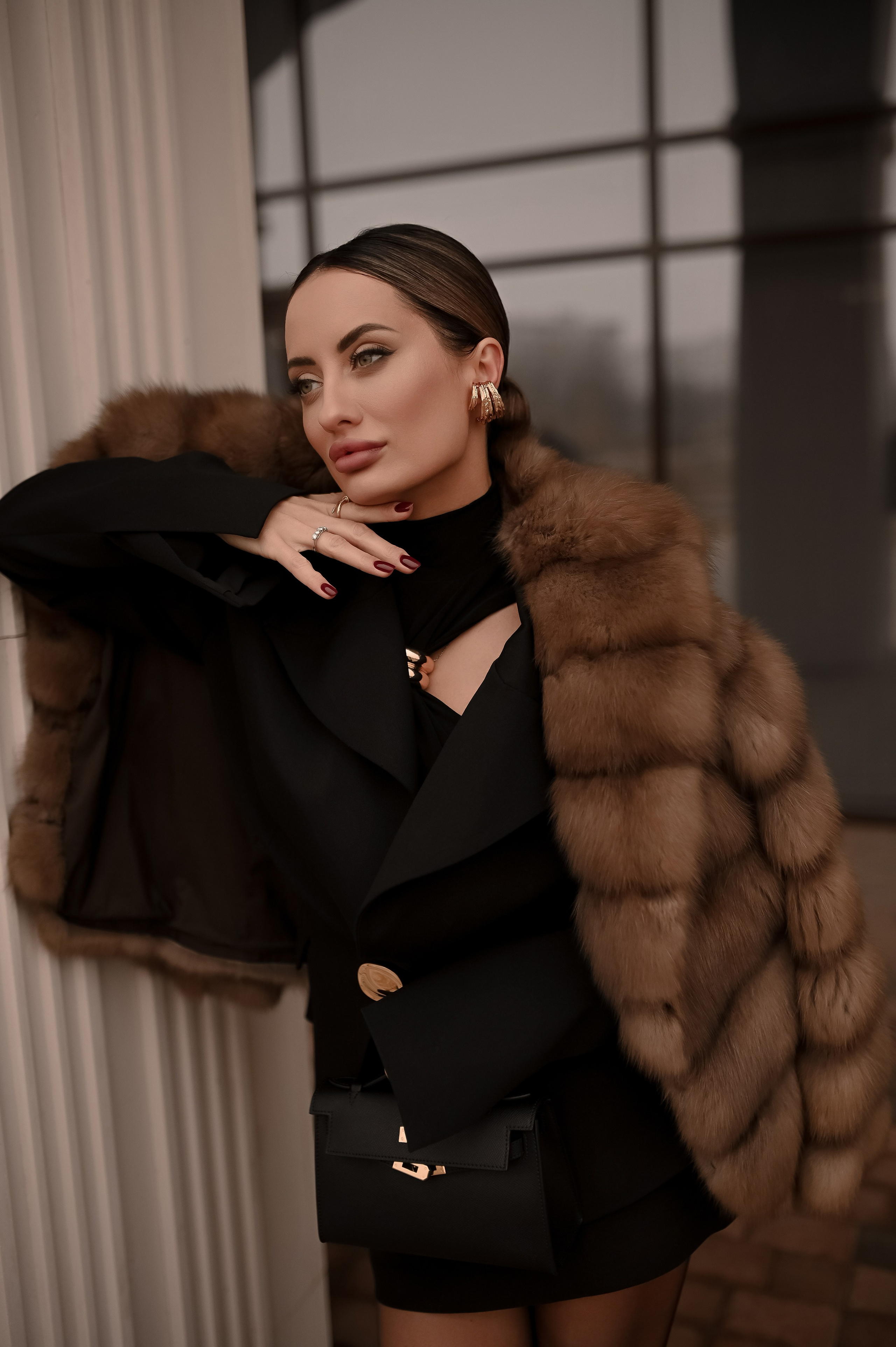 Лилия. Твой личный проводник к красивым фотографиям в Старом Осколе