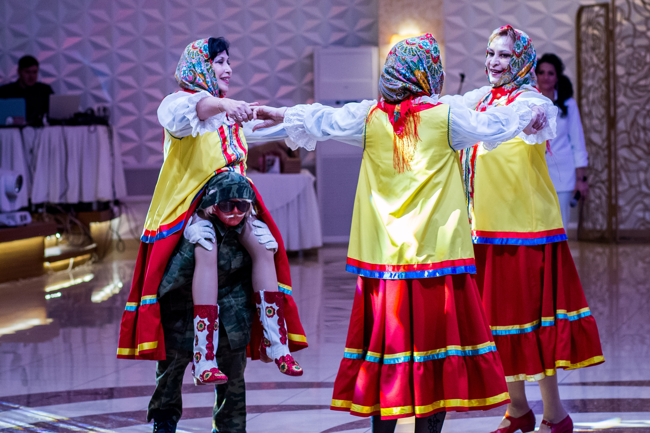 Фотографии с юбилея. Видеограф. Фотограф. Роберт Манукян