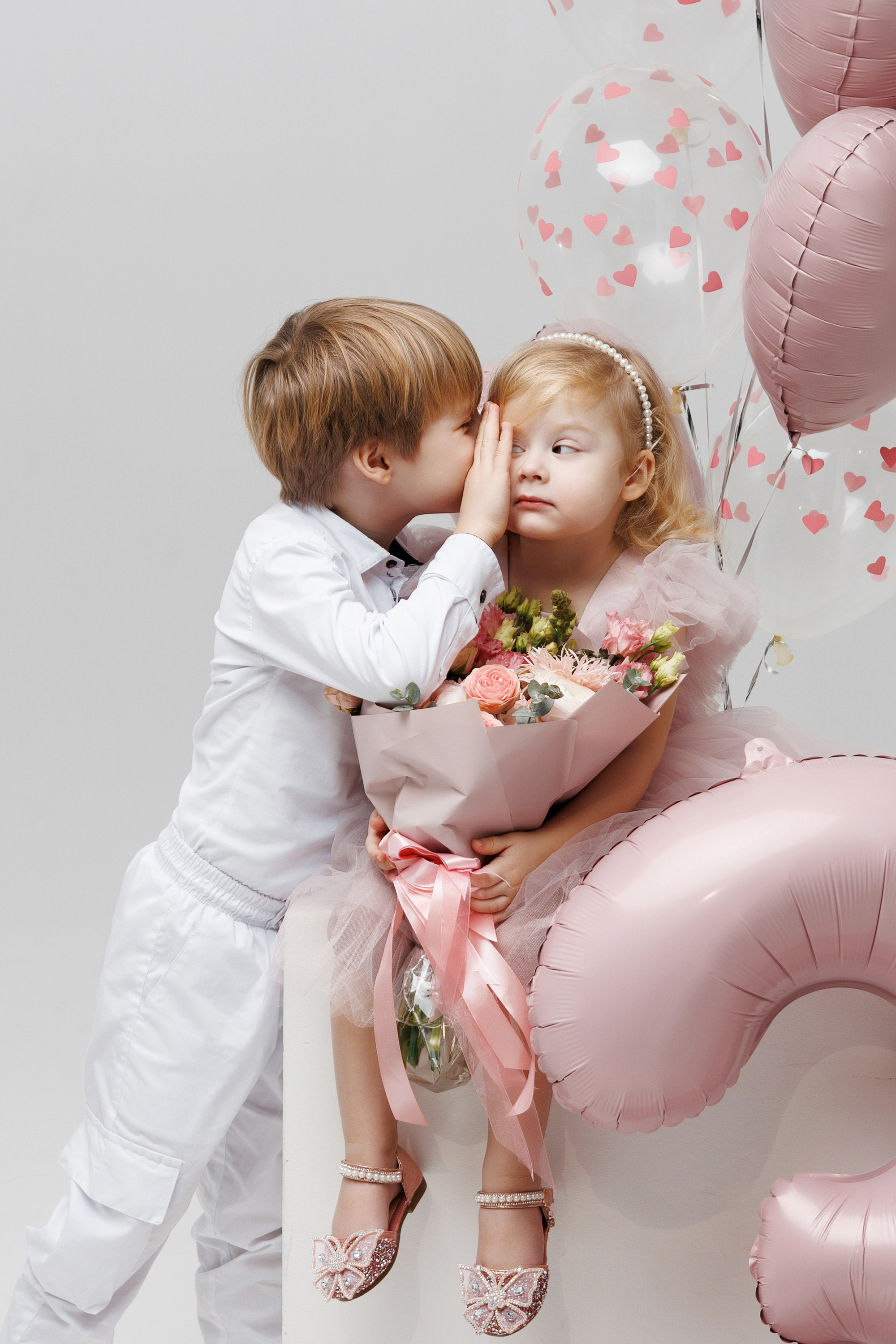 Съемка Дня Рождения Алисы в фотостудии CROSS-STUDIO зал IDEAL. Свадебный и семейный фотограф в Москве и МО Елена Агапова