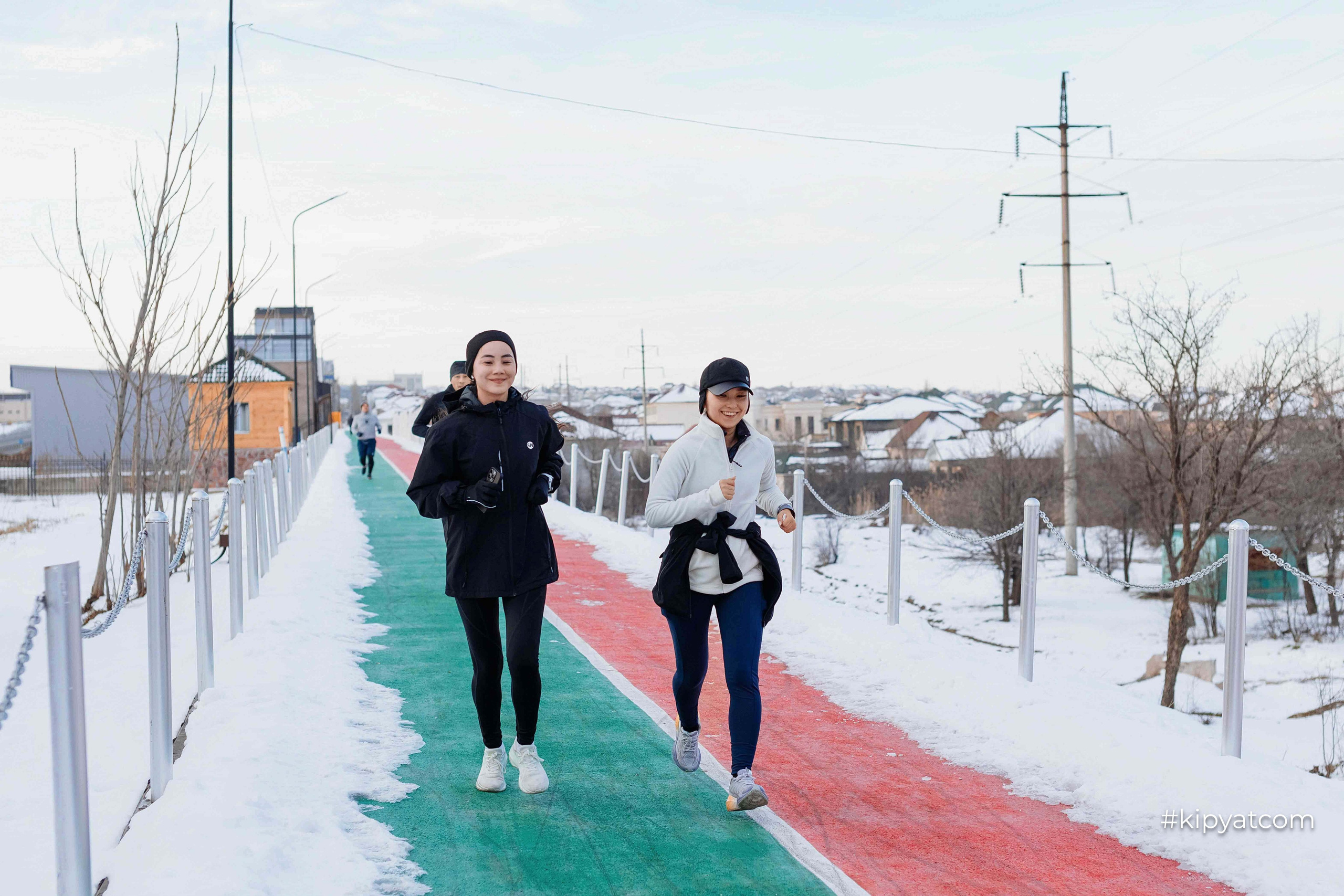 RUNHARD BY SPORTNATION