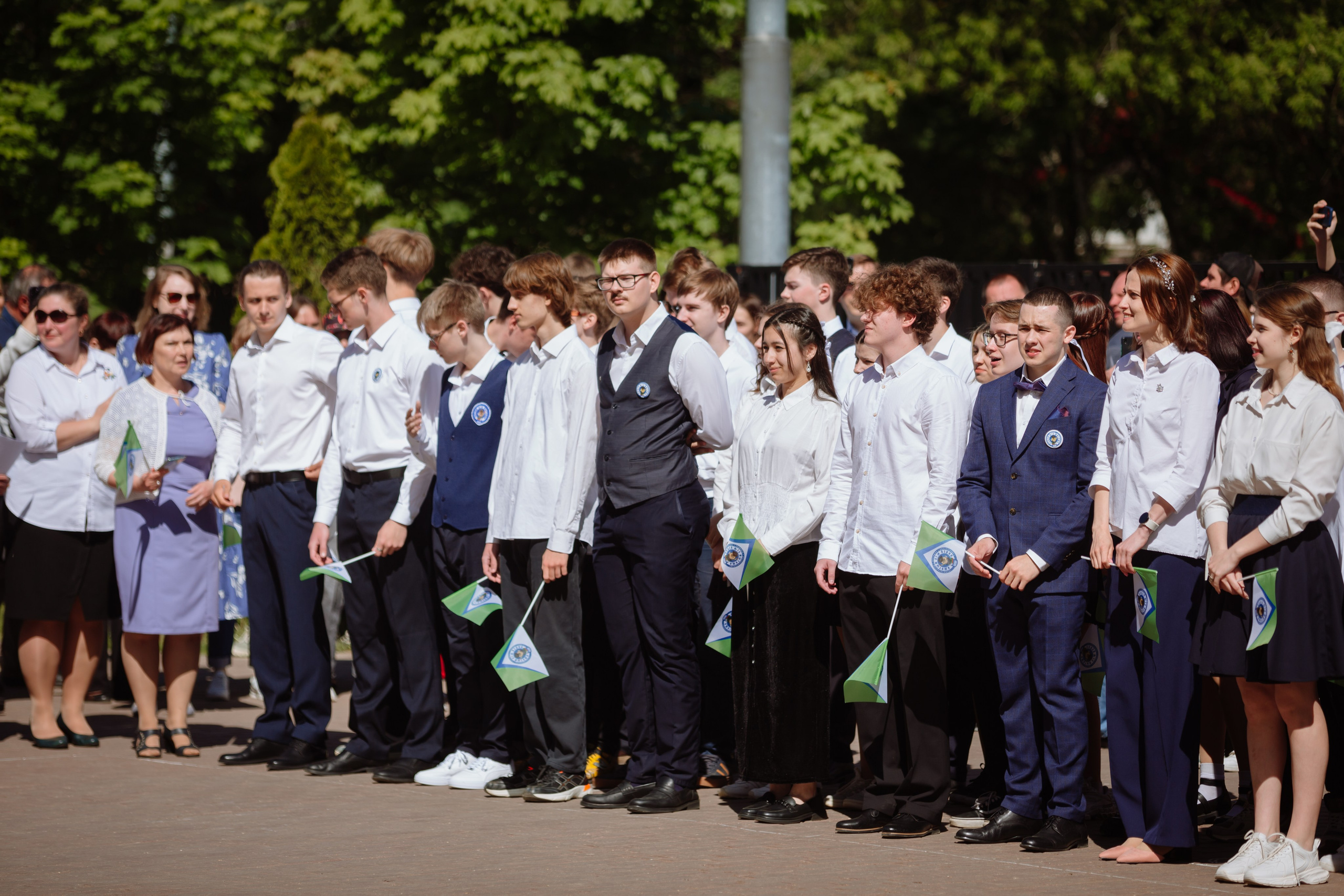 Последний звонок 2024 (2 часа фотосъемки). Профессиональный фотограф Надежда Антонова
