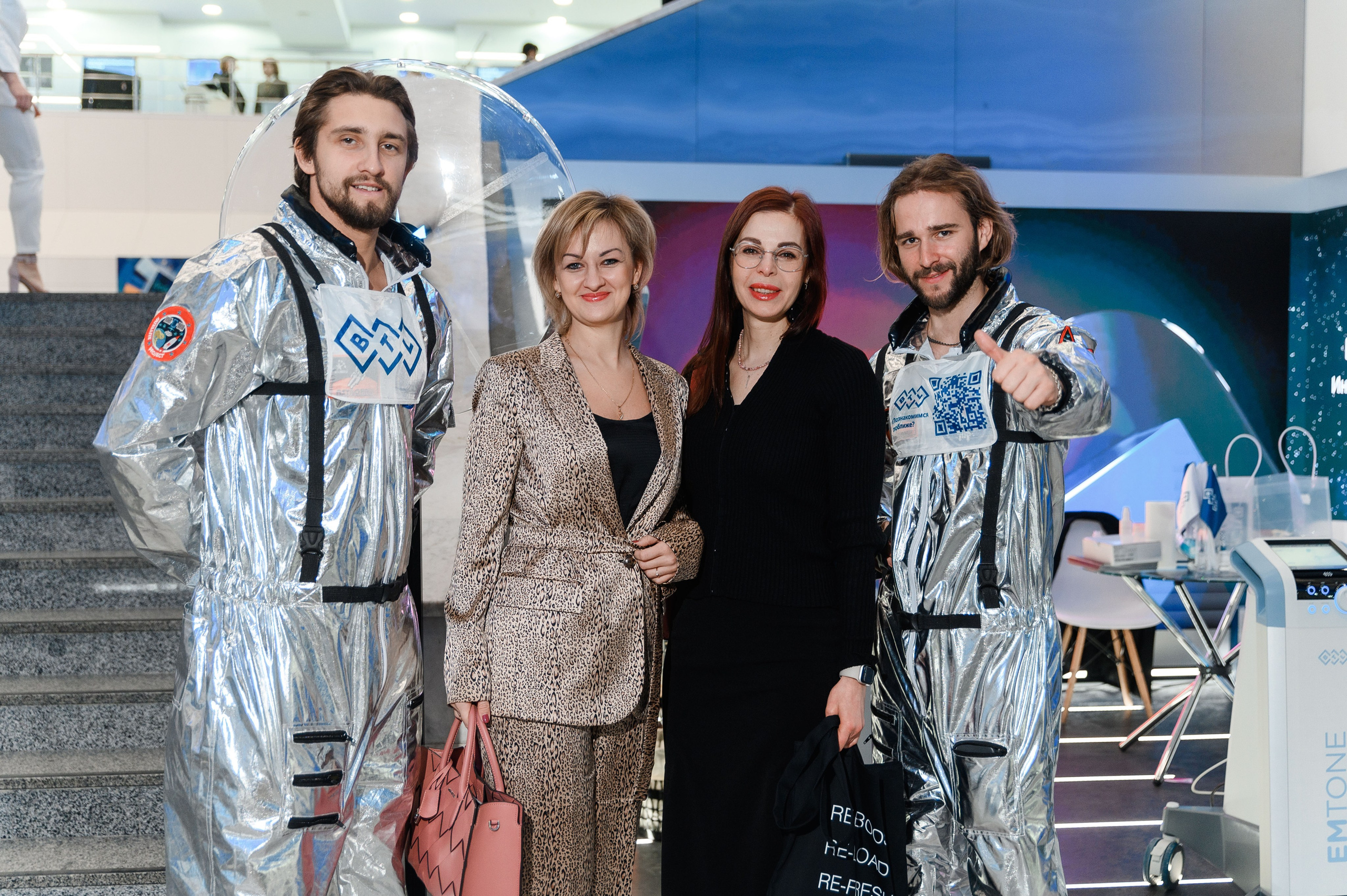 СЛУШАТЕЛИ. PRO-AGELESS