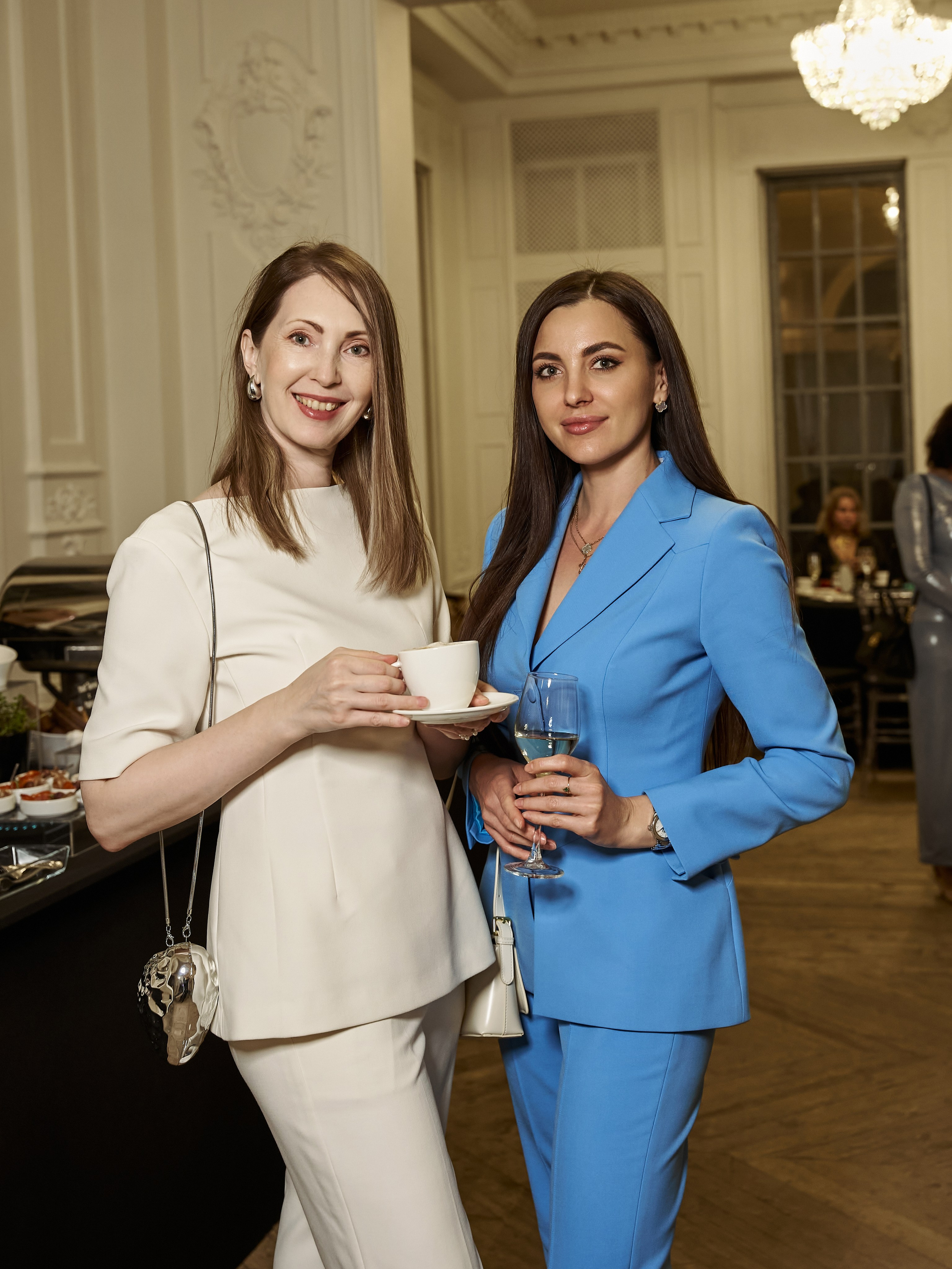 ГАЛА УЖИН. PRO-AGELESS