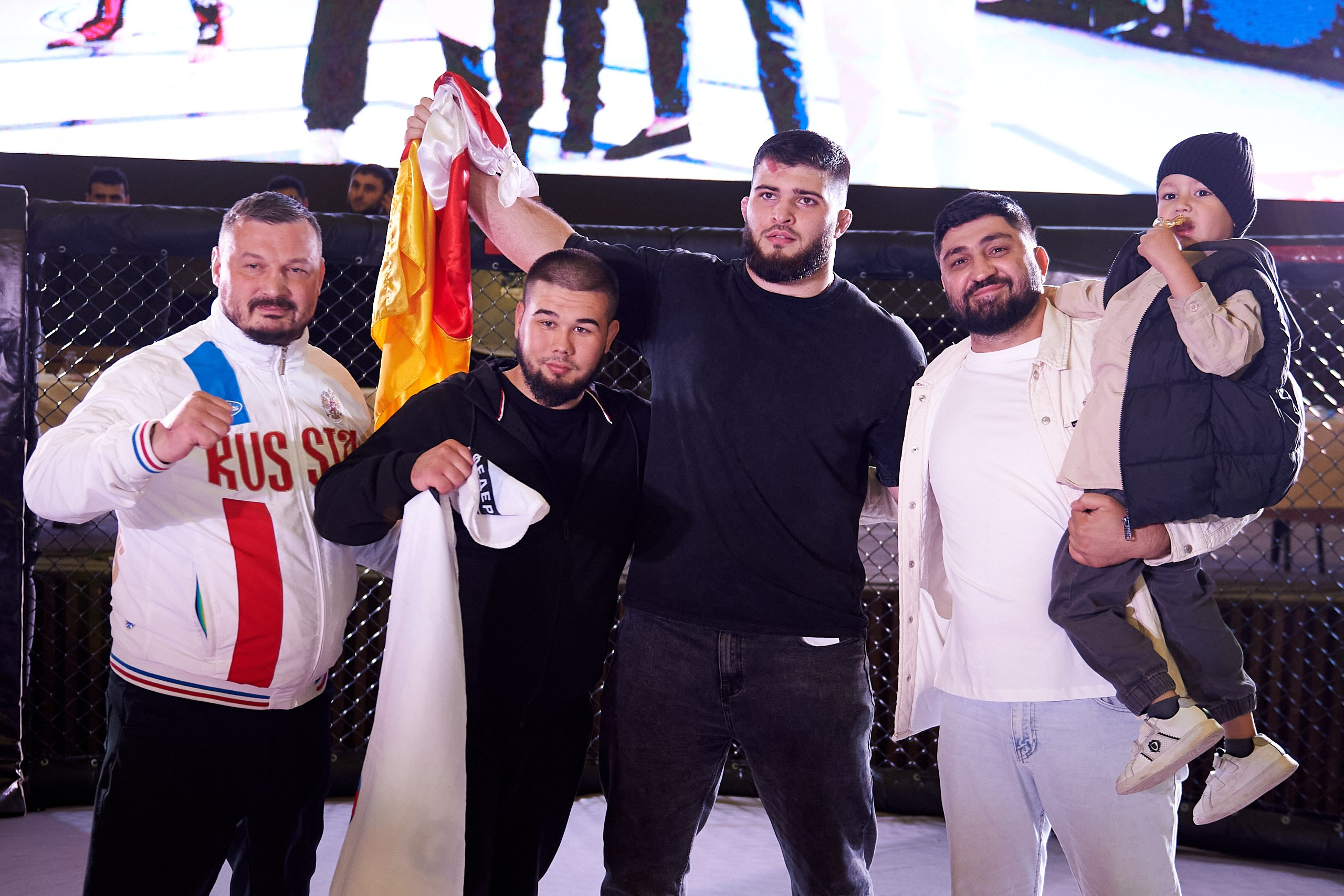 ММА. Битва на Иже-4. Спортивный репортажный фотограф в Ижевске Сергей Мерзляков