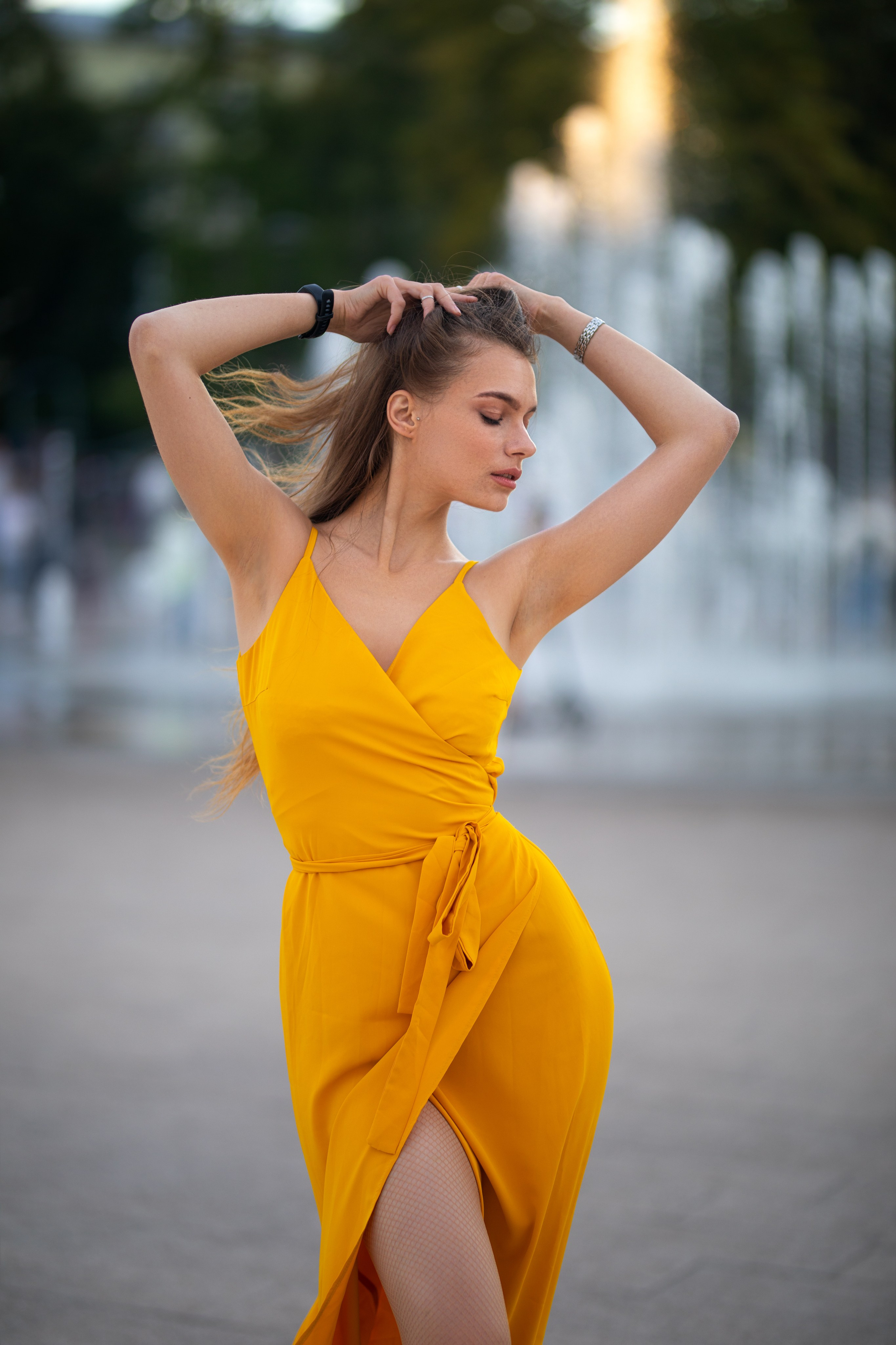 Летняя съемка с Екатериной на городской площади в Воронеже в формате для «себя»