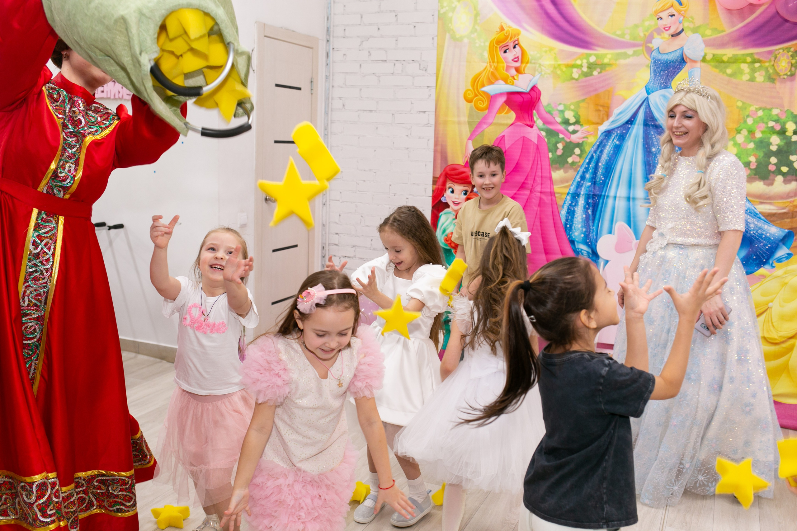 Праздники. Фотограф новорожденных и семейный фотограф НСО г. Бердск Марина Львова