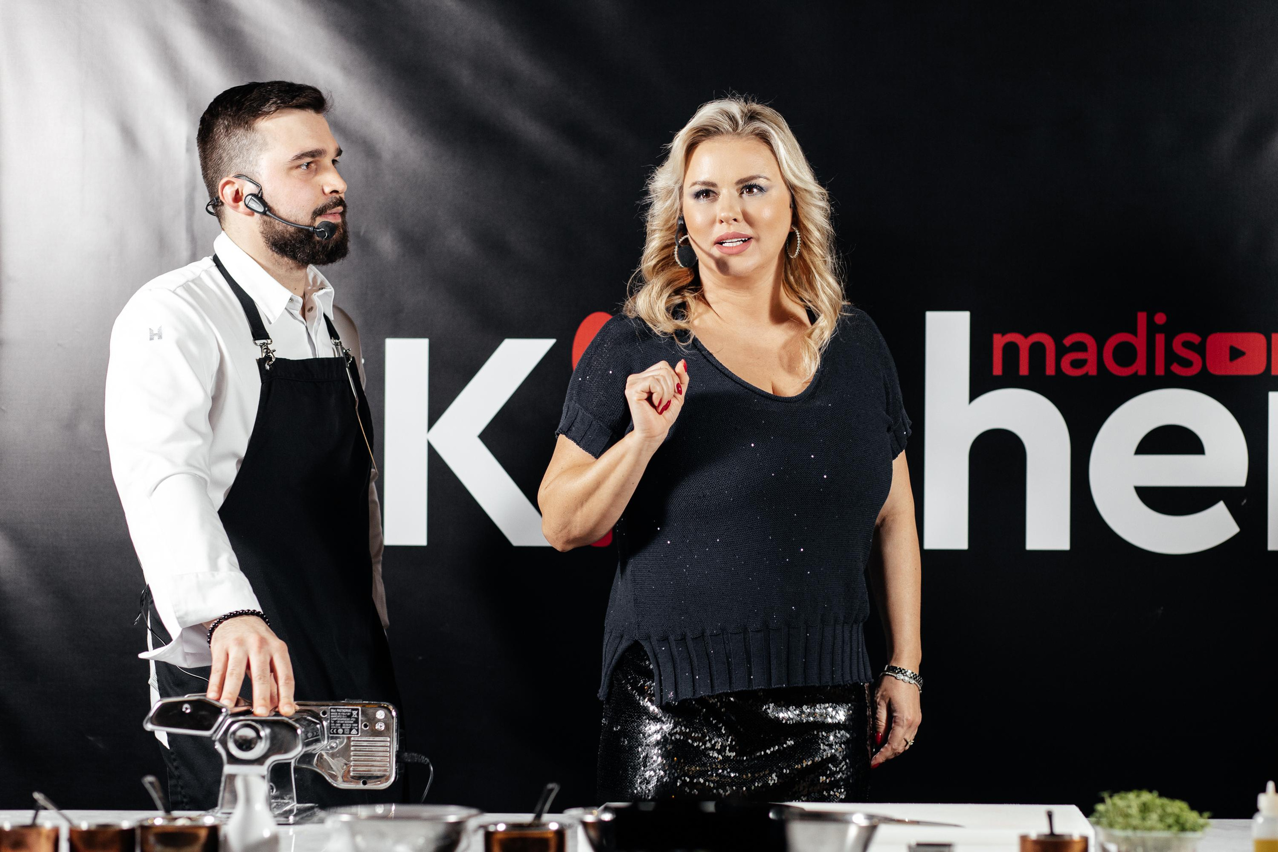 SEMENOVICH MADY KITCHEN STAR. Фотограф в Москве Алексей Виноградов