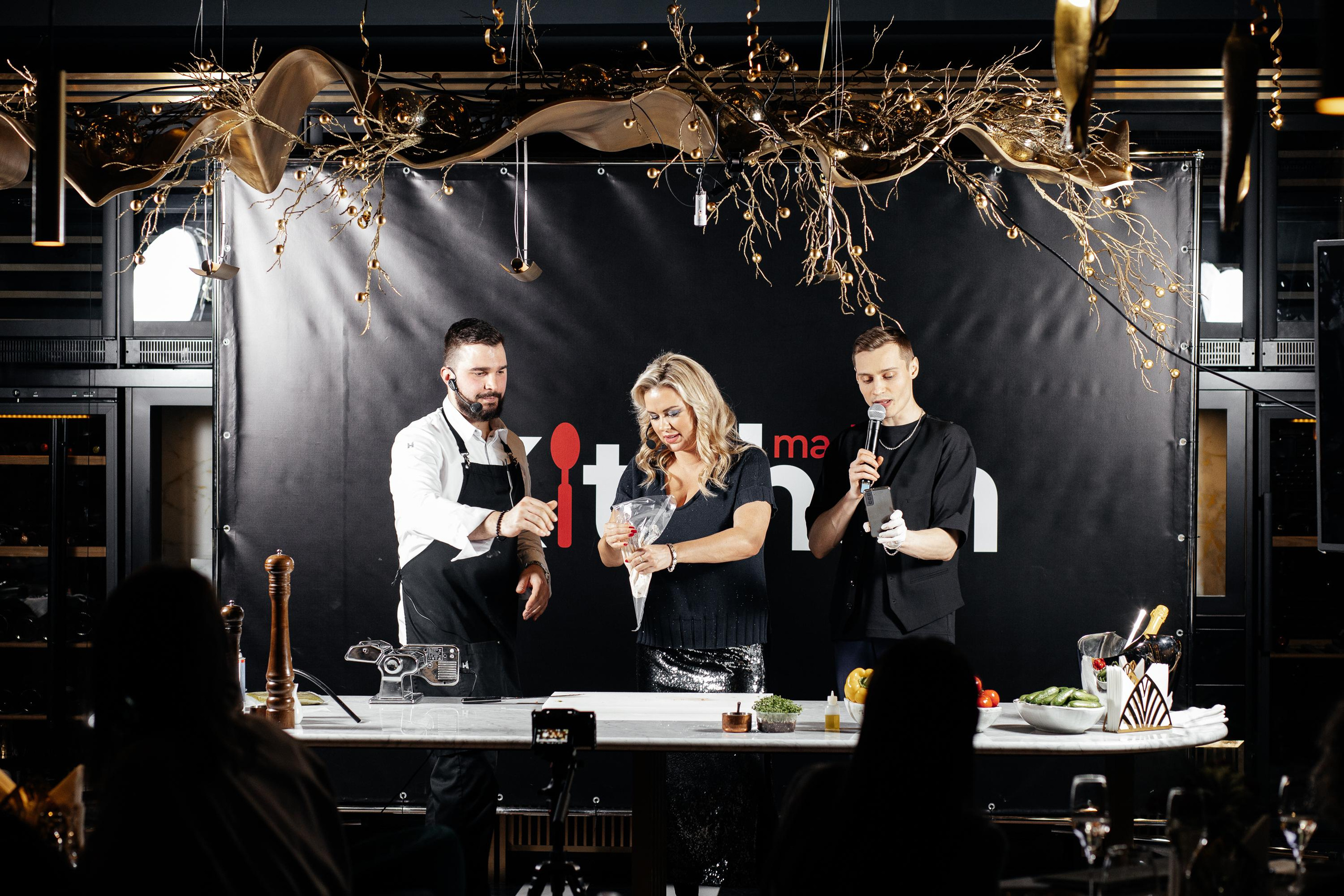 SEMENOVICH MADY KITCHEN STAR. Фотограф в Москве Алексей Виноградов