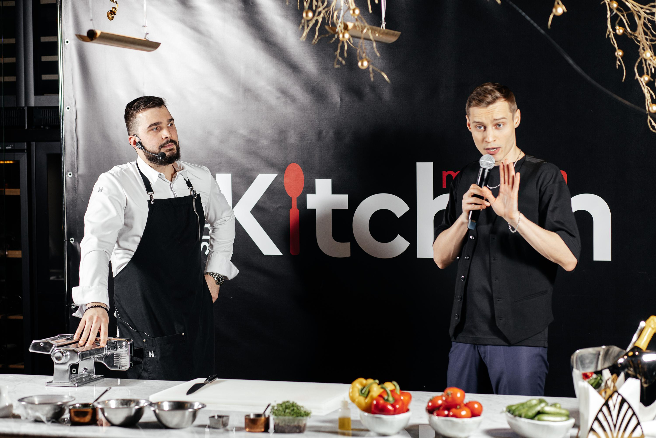 SEMENOVICH MADY KITCHEN STAR. Фотограф в Москве Алексей Виноградов