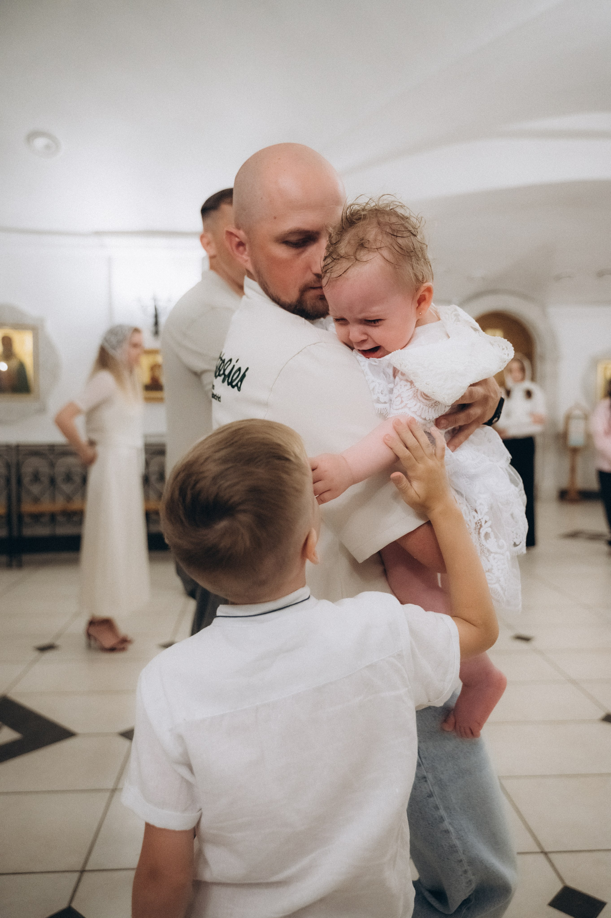 Крещение Владиславы (Криптовый храм в честь собора Новомучеников и Исповедников земли Белорусской). Семейный фотограф в Минске Дарья Дреко