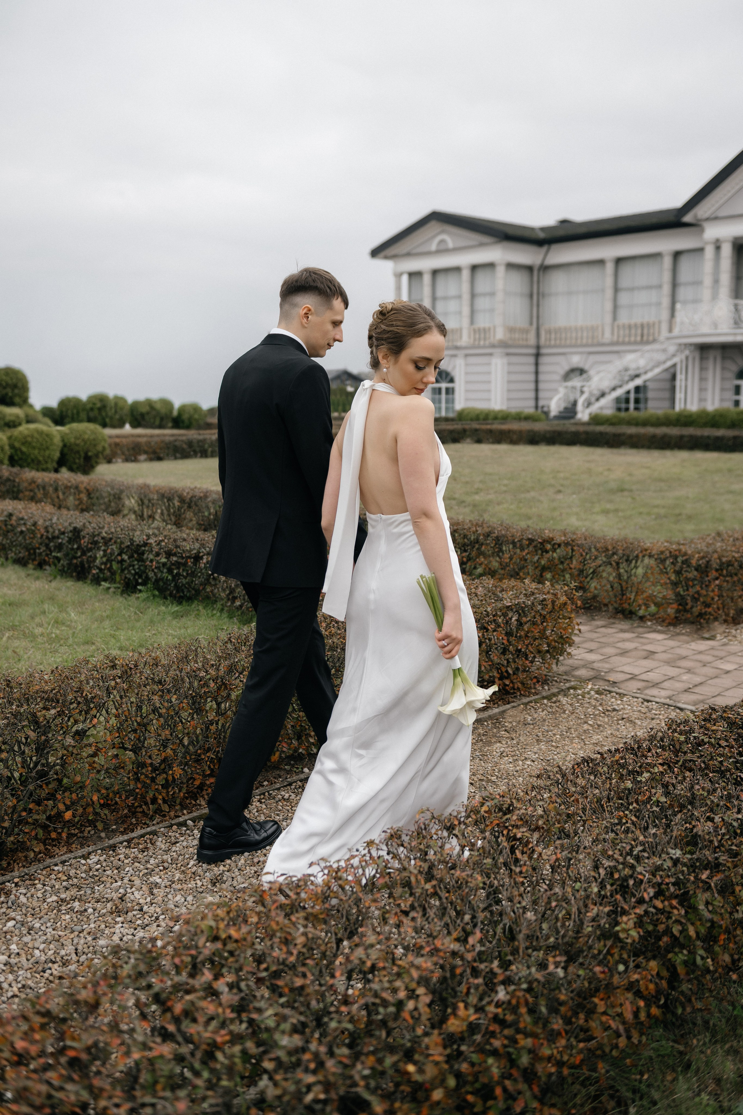 Wedding day in Martinique Bar. Wedding PHOTOGRAPHER Andrew Vnukov