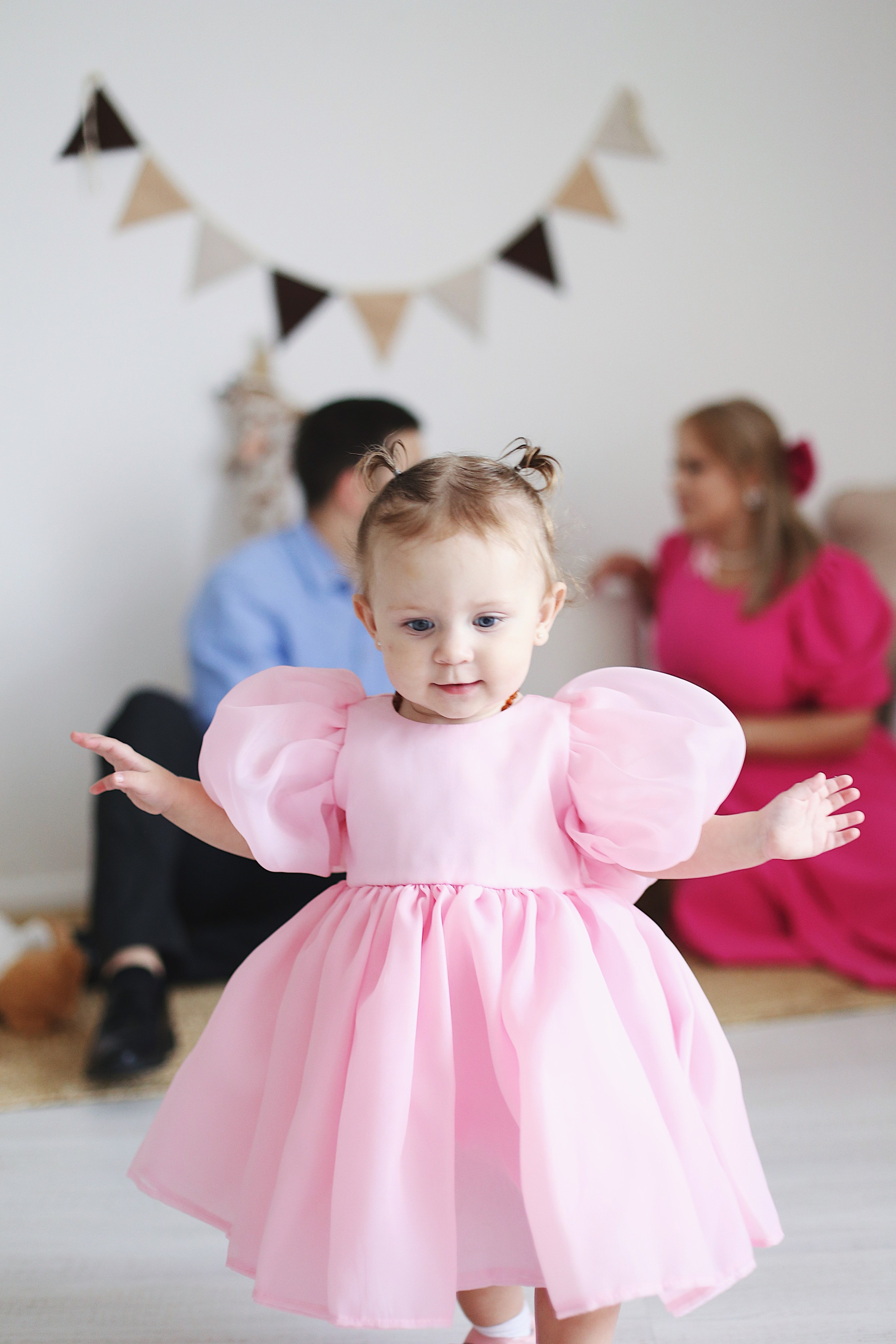 Варвара 1 годик. Фотограф Пирумян Анна. г. Сургут, г. Воронеж