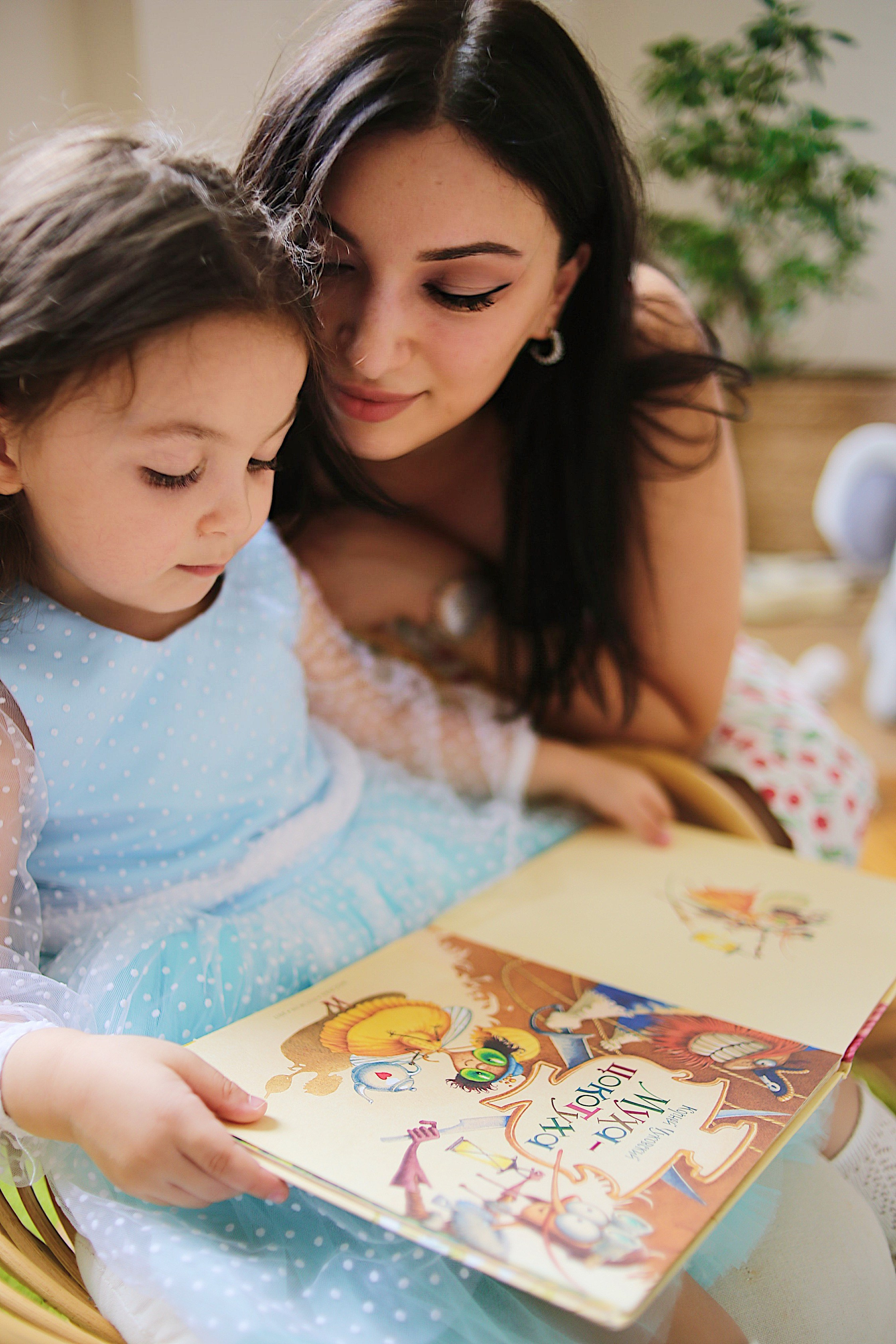 София 3 года. Фотограф Пирумян Анна. г. Сургут, г. Воронеж