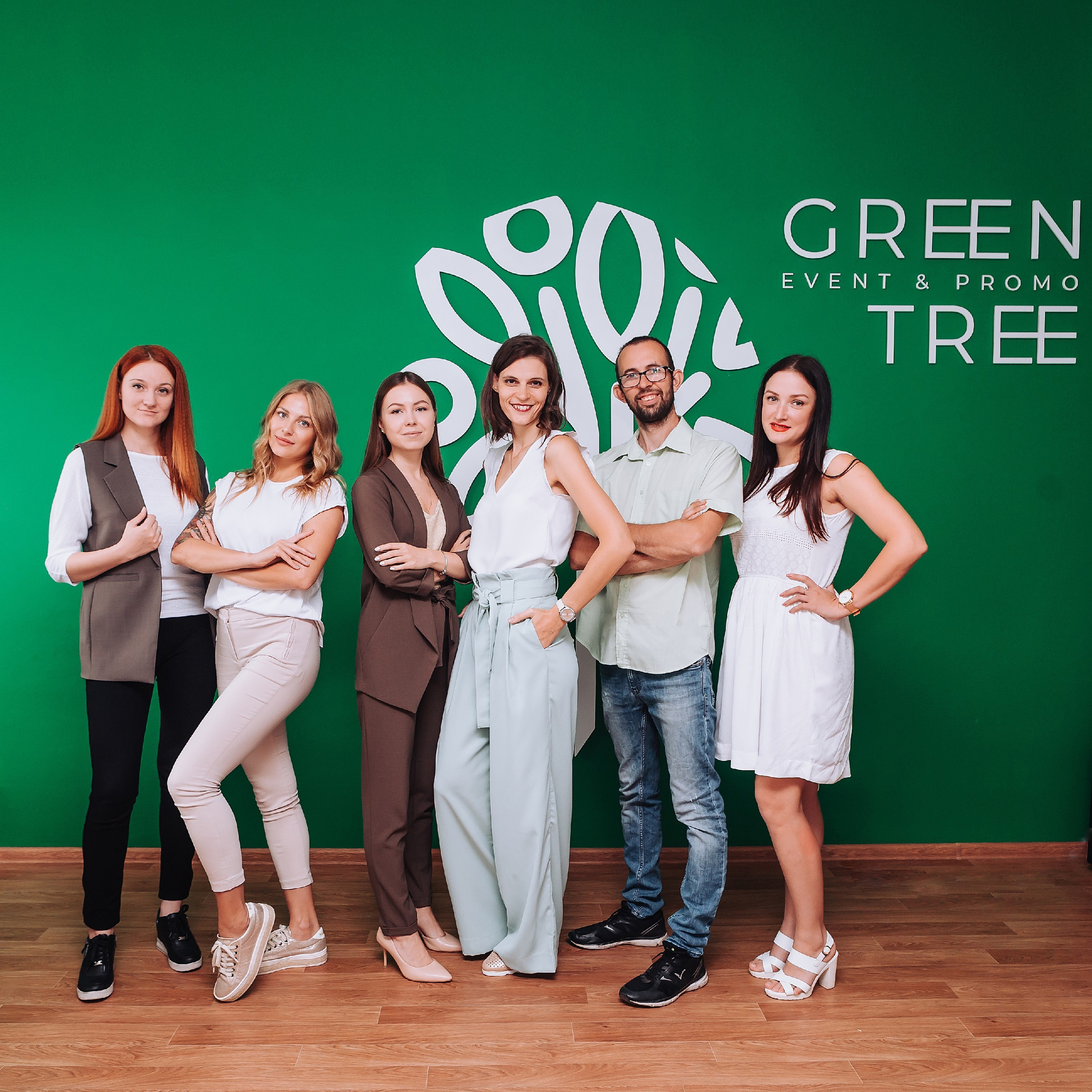 Green tree. Мария Стеклова контент фотограф и семейный фотограф в Омске и Тюмени