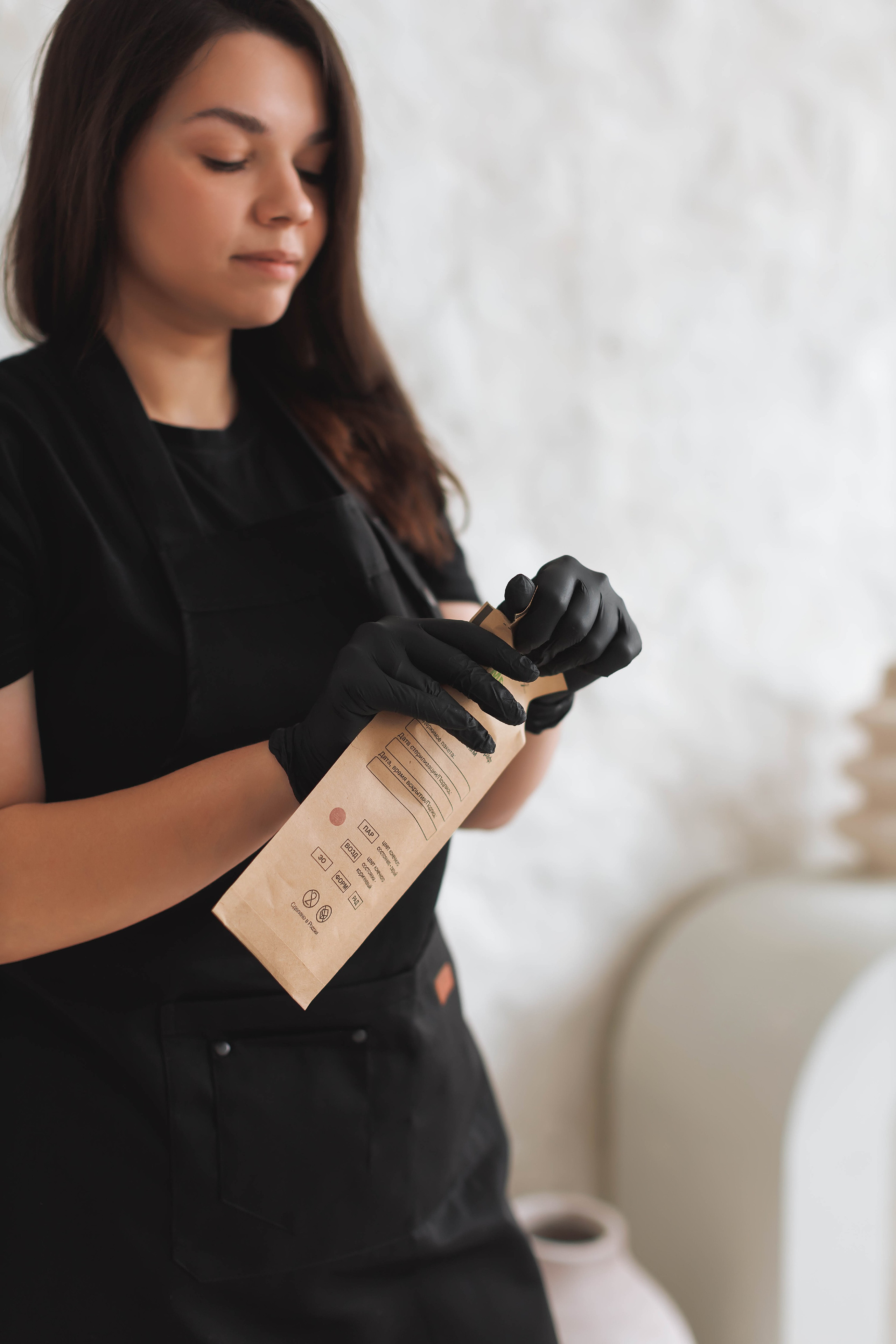 Евгения. Мастер маникюра. Мария Стеклова контент фотограф и семейный фотограф в Омске и Тюмени