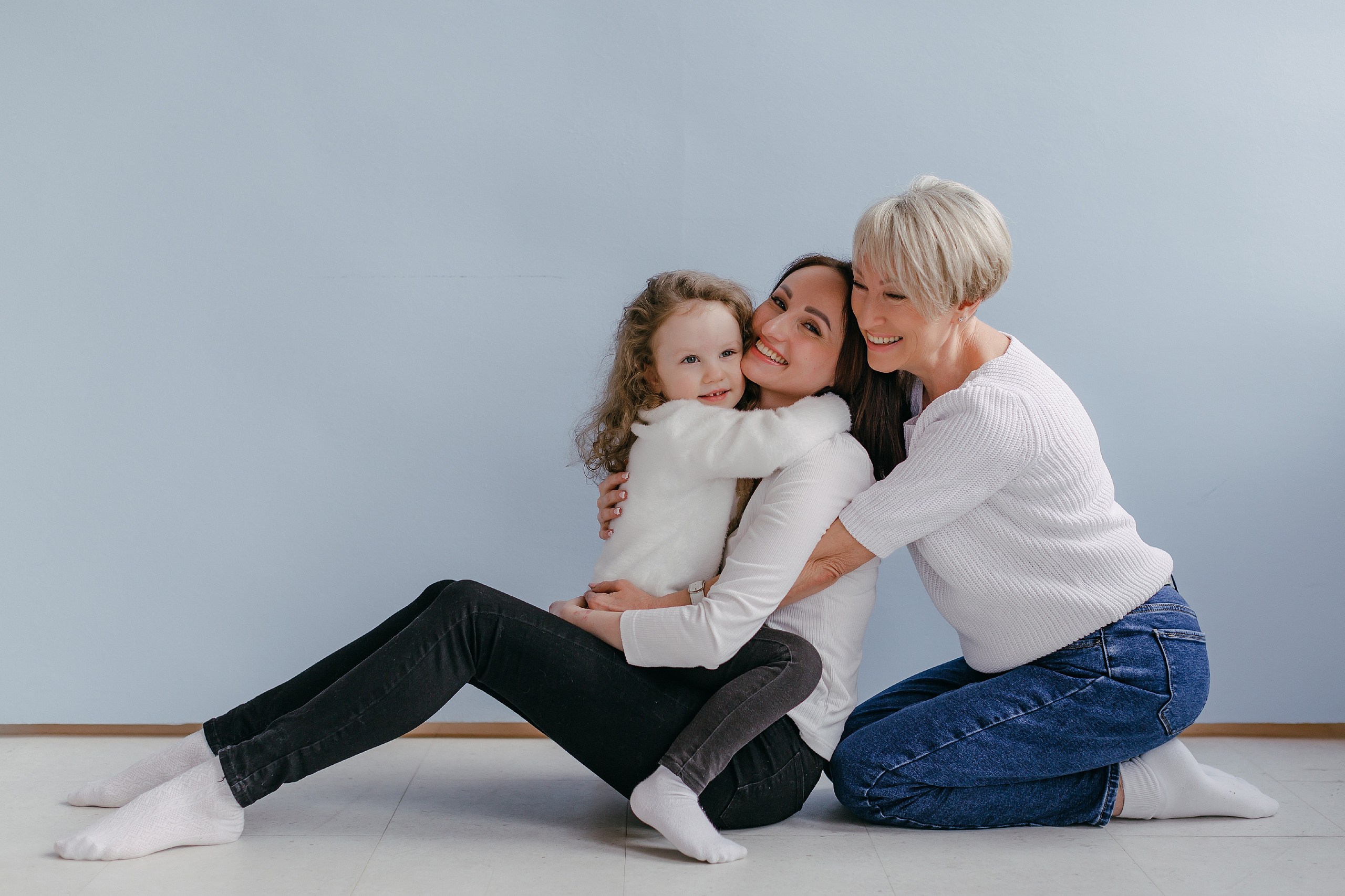 Маленькая Марьяна. Мария Стеклова контент фотограф и семейный фотограф в Омске и Тюмени