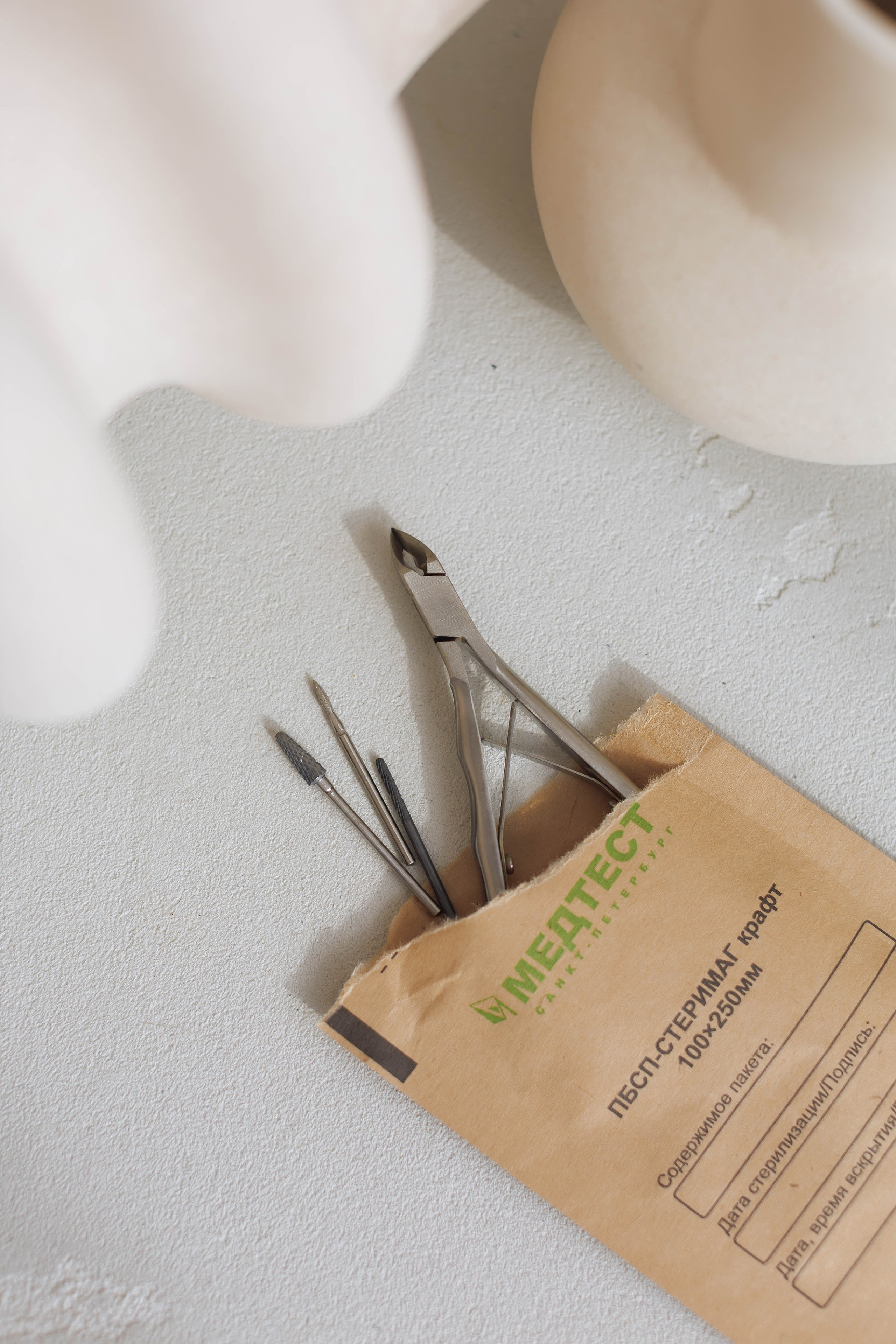 Евгения. Мастер маникюра. Мария Стеклова контент фотограф и семейный фотограф в Омске и Тюмени