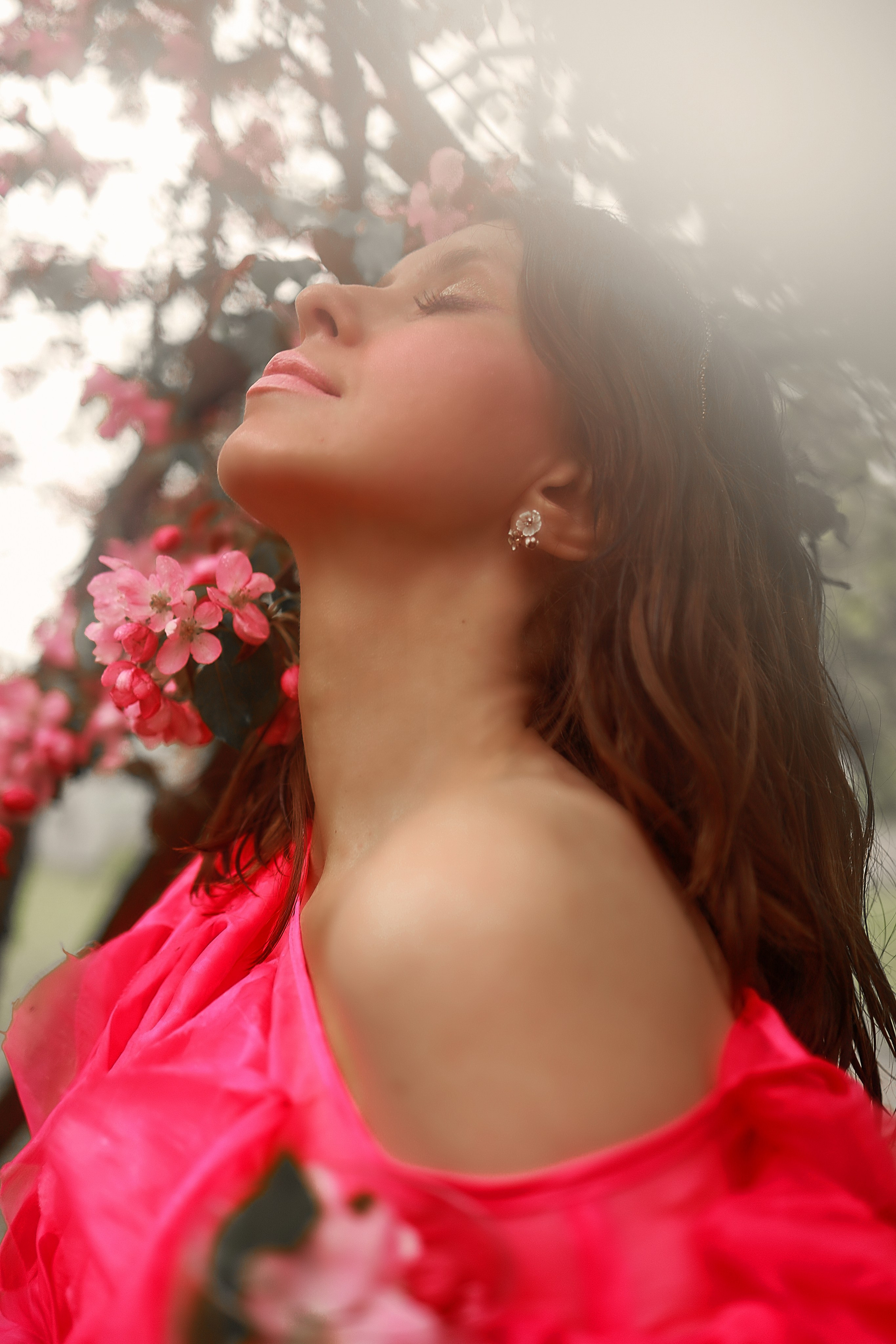 Фотосессия в Сакуре под дождем. Иванова Ирина Свадебный и семейный фотограф г. Уфа