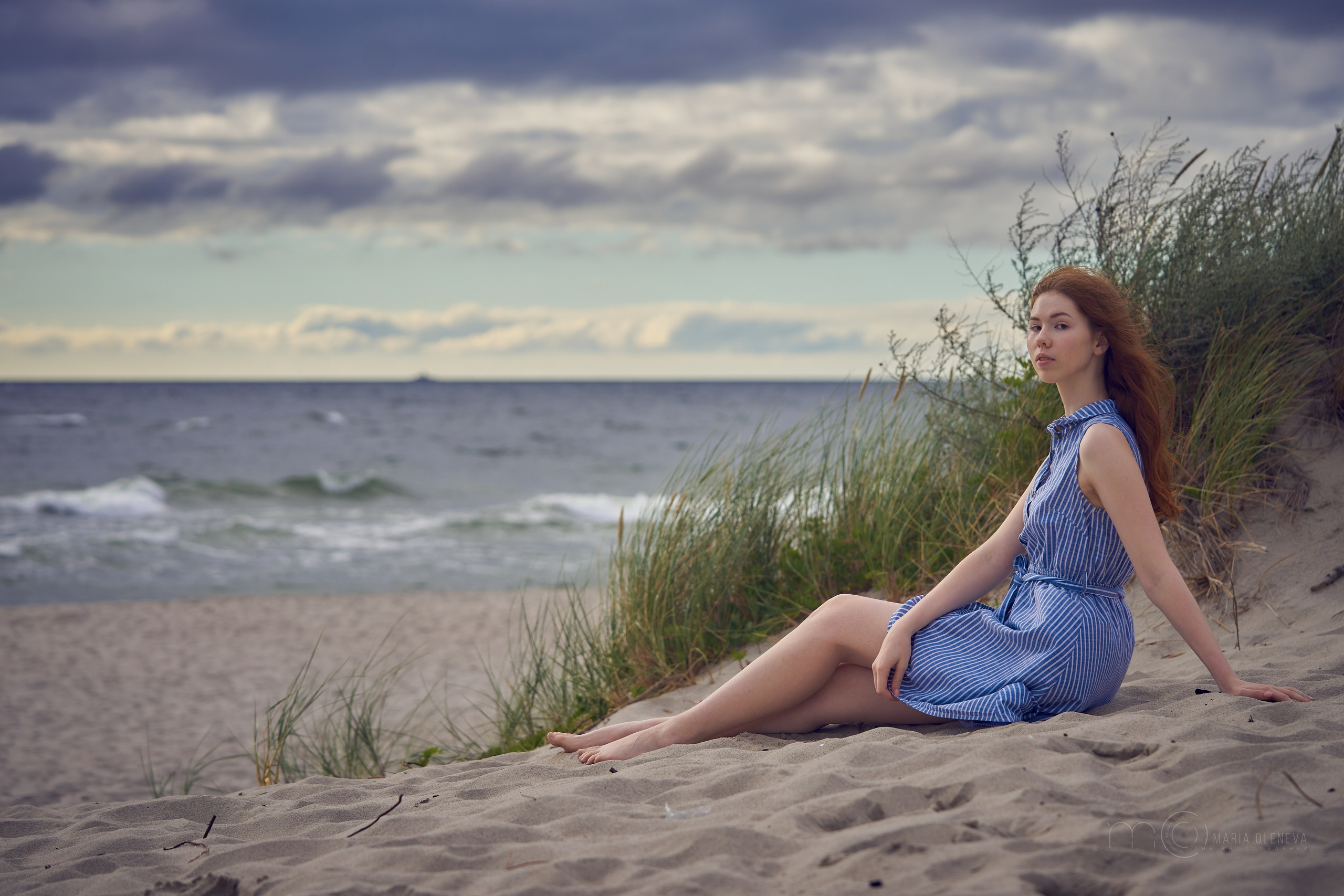 Полина и море. Фотограф Мария Оленева