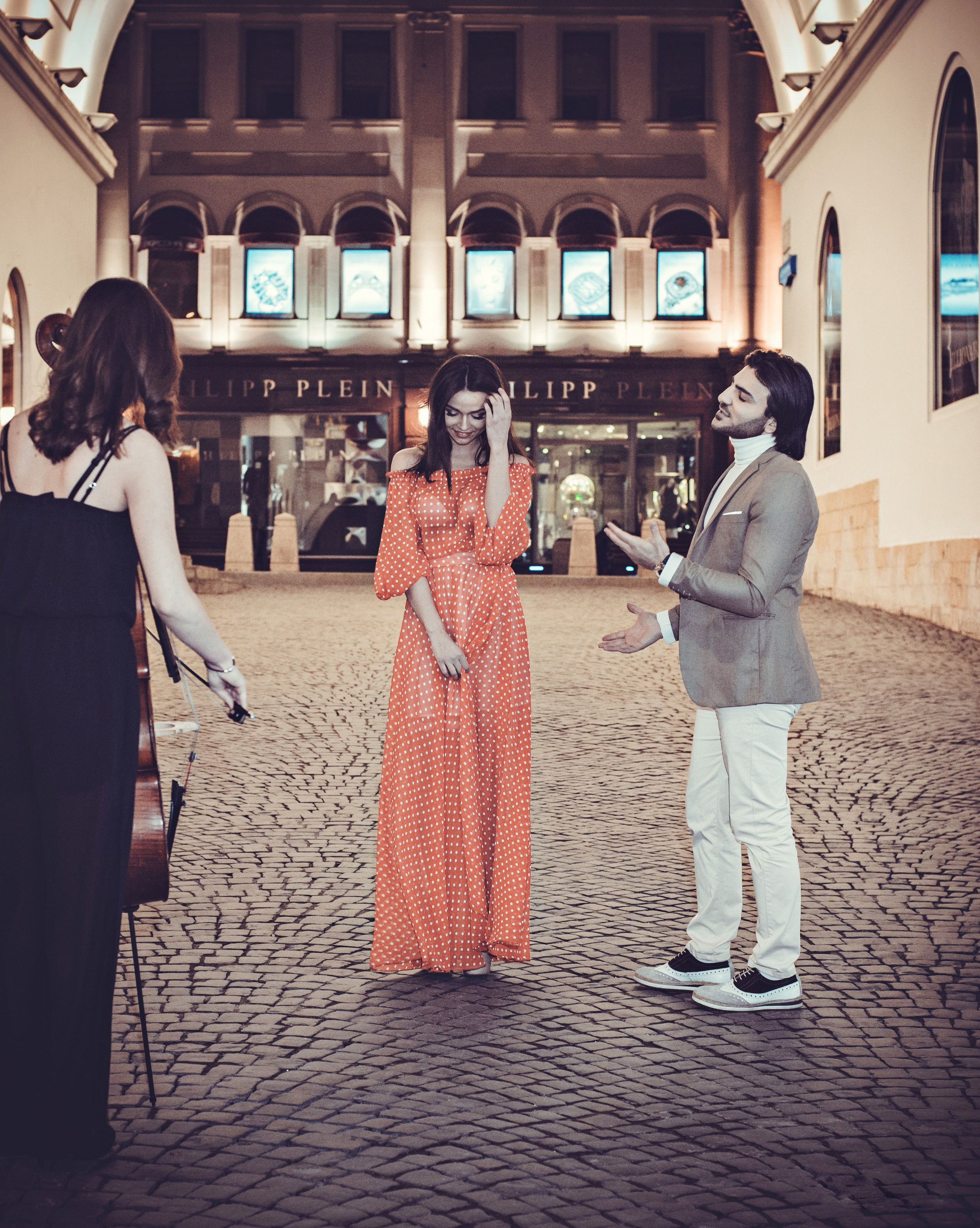 Backstage со съемок клипа. Фотограф LANA STIL. Семейный, репортажный фотограф, студия. Женский, мужской портрет. Фотографирую территориально в г. Королев, Москва, МО