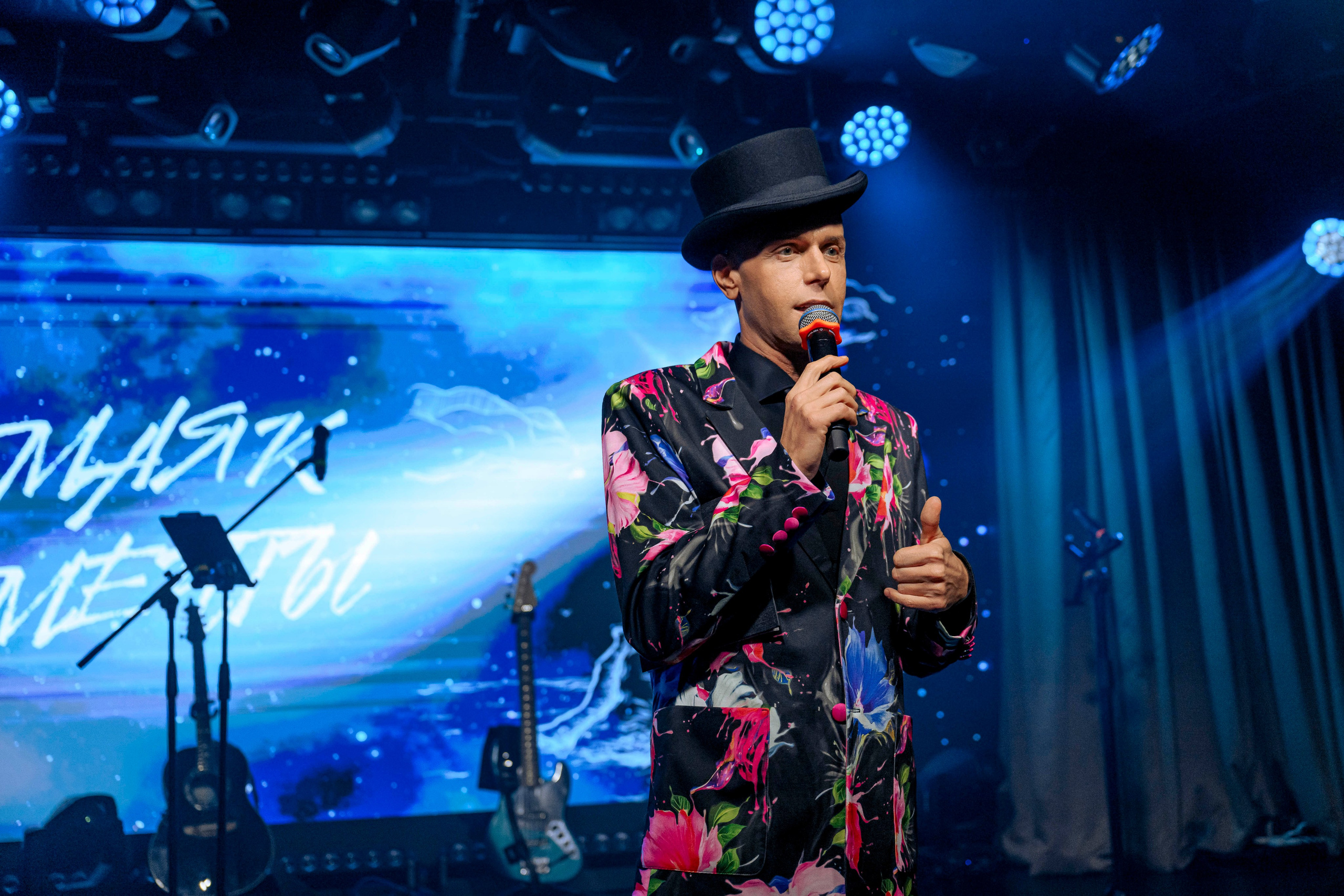 СКУЛЬПТУРА ЧАРЛИ. Максим Комаров — Профессиональный фотограф