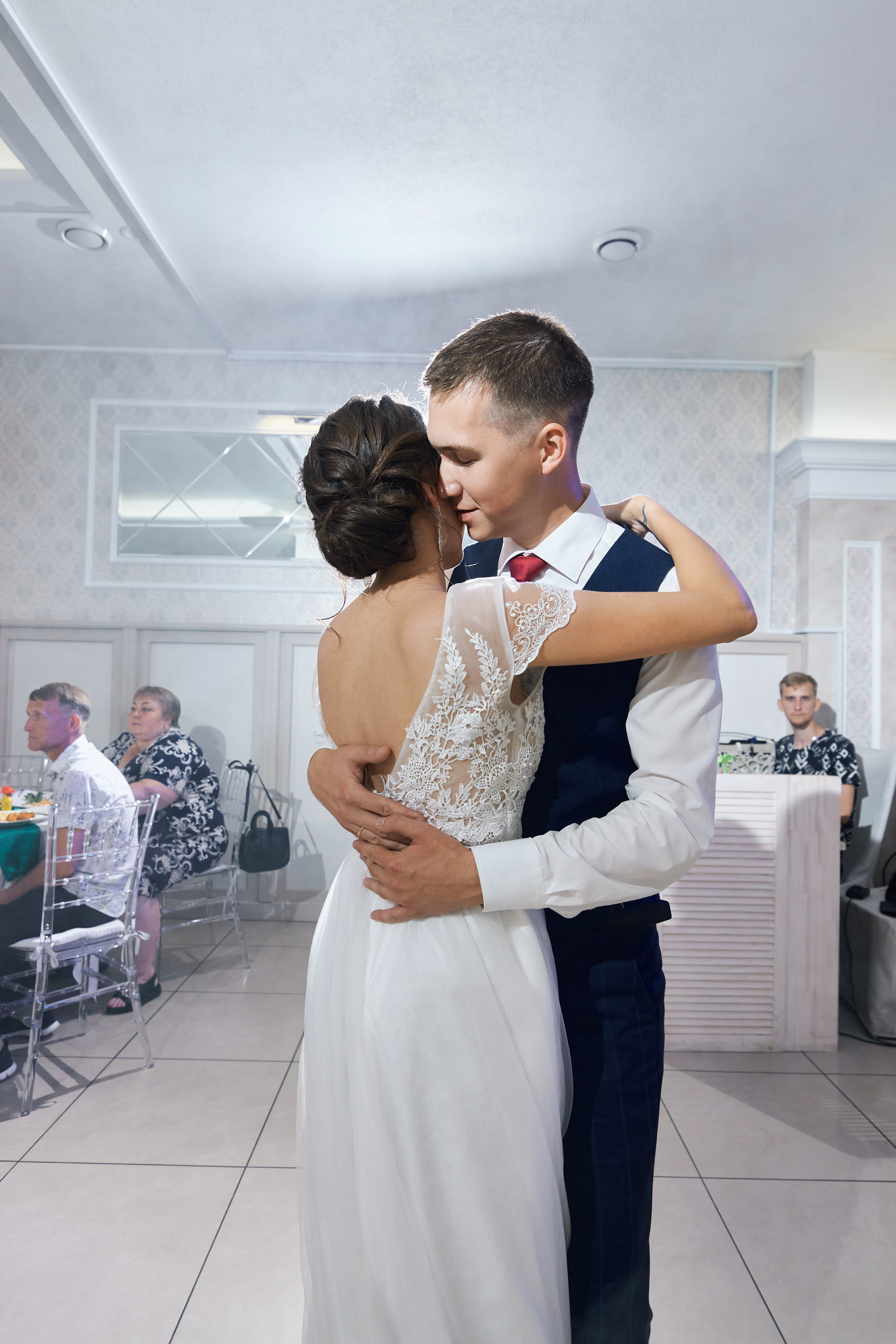 Репортаж. Галаутдинова Софья — Свадебный фотограф в Томске 2025