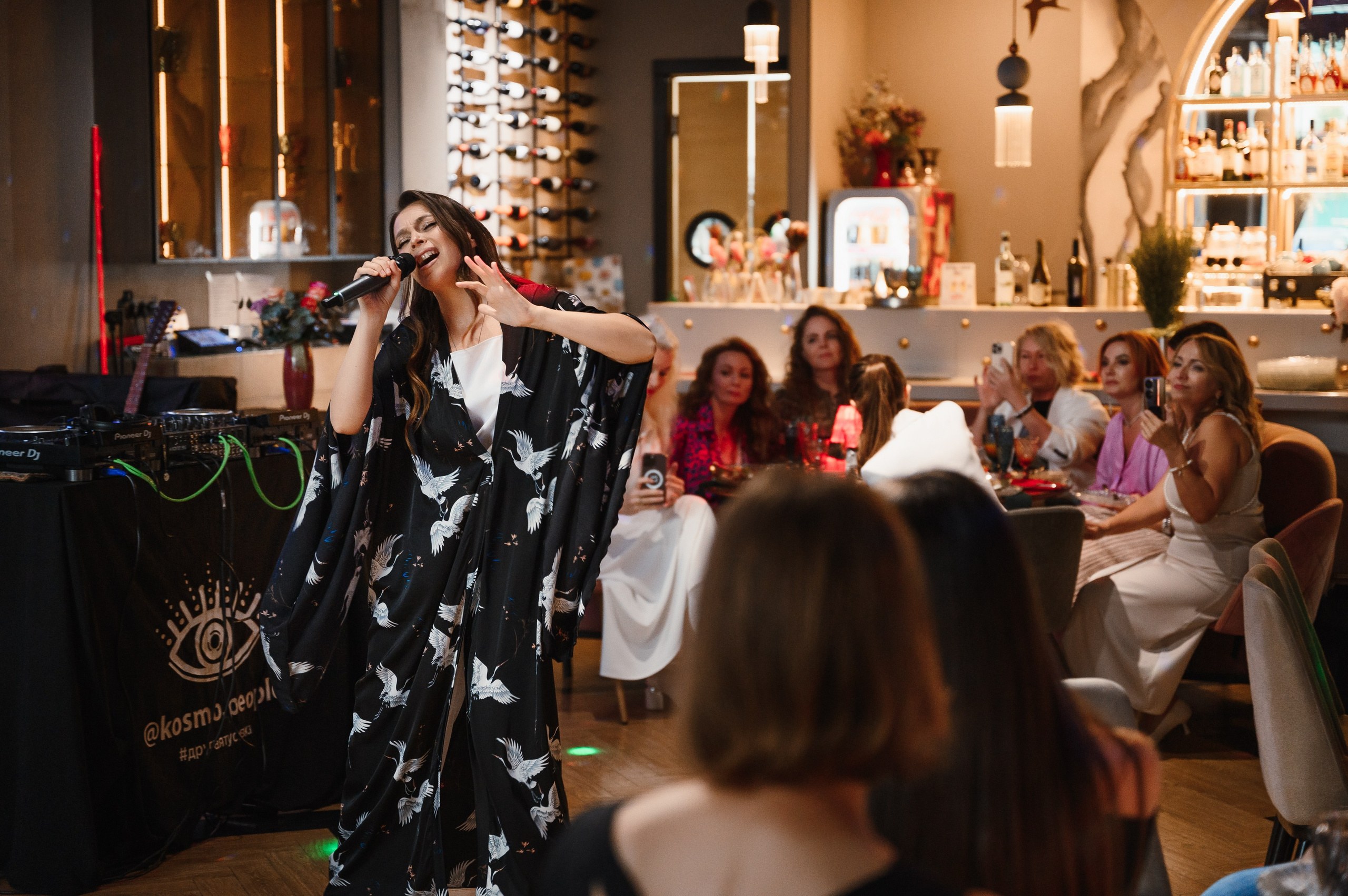 День рождения в формате выступления. Wedding and family photographer USA