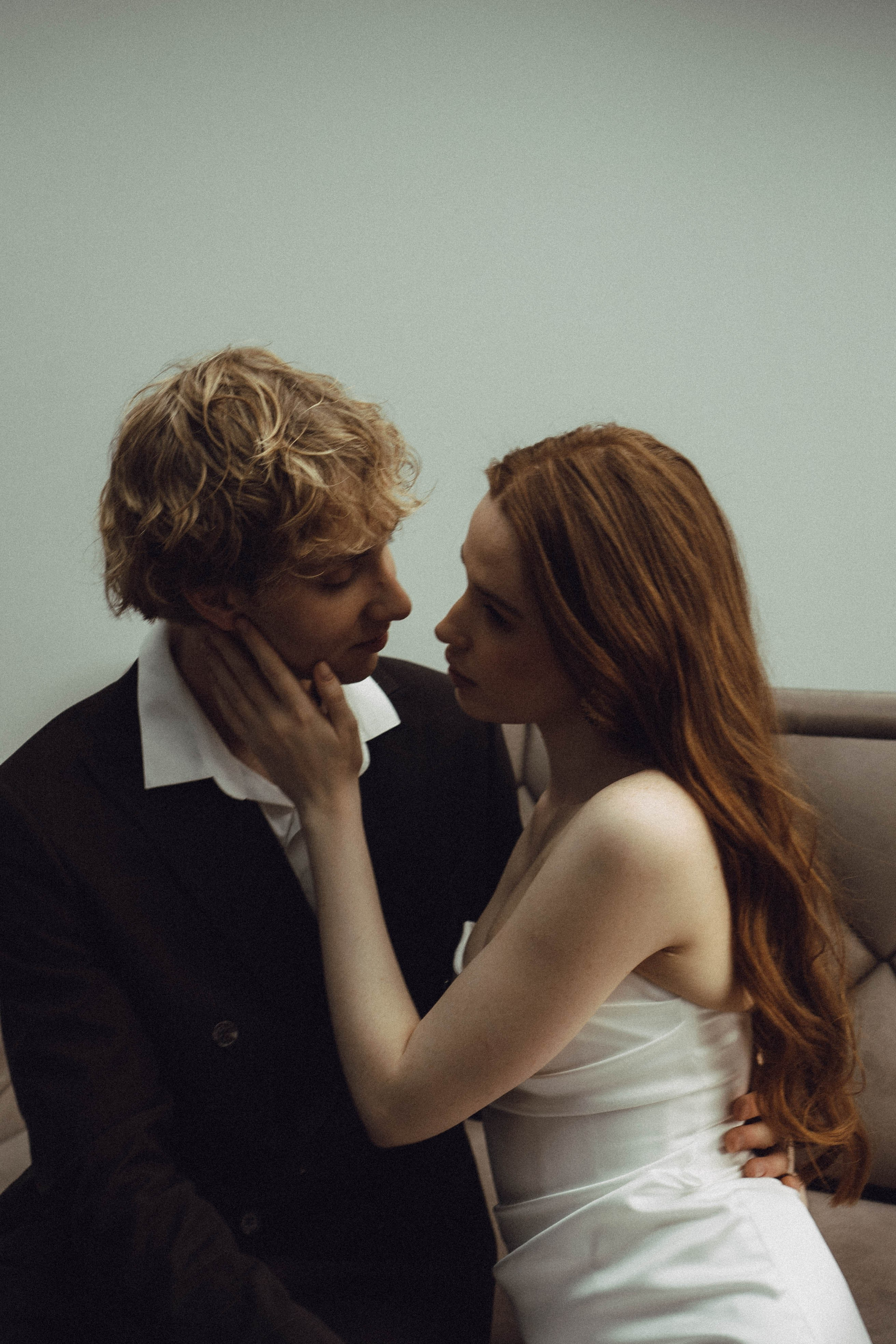 СВАДЕБНАЯ СЬЕМКА В ОТЕЛЕ. СБОРЫ ЖЕНИХА И НЕВЕСТЫ И ТАКЖЕ ТОР И ПОДГОТОВКА К ПРОГУЛКЕ. Профессиональный фотограф, Санкт-Петербург — Виктория Богомолова