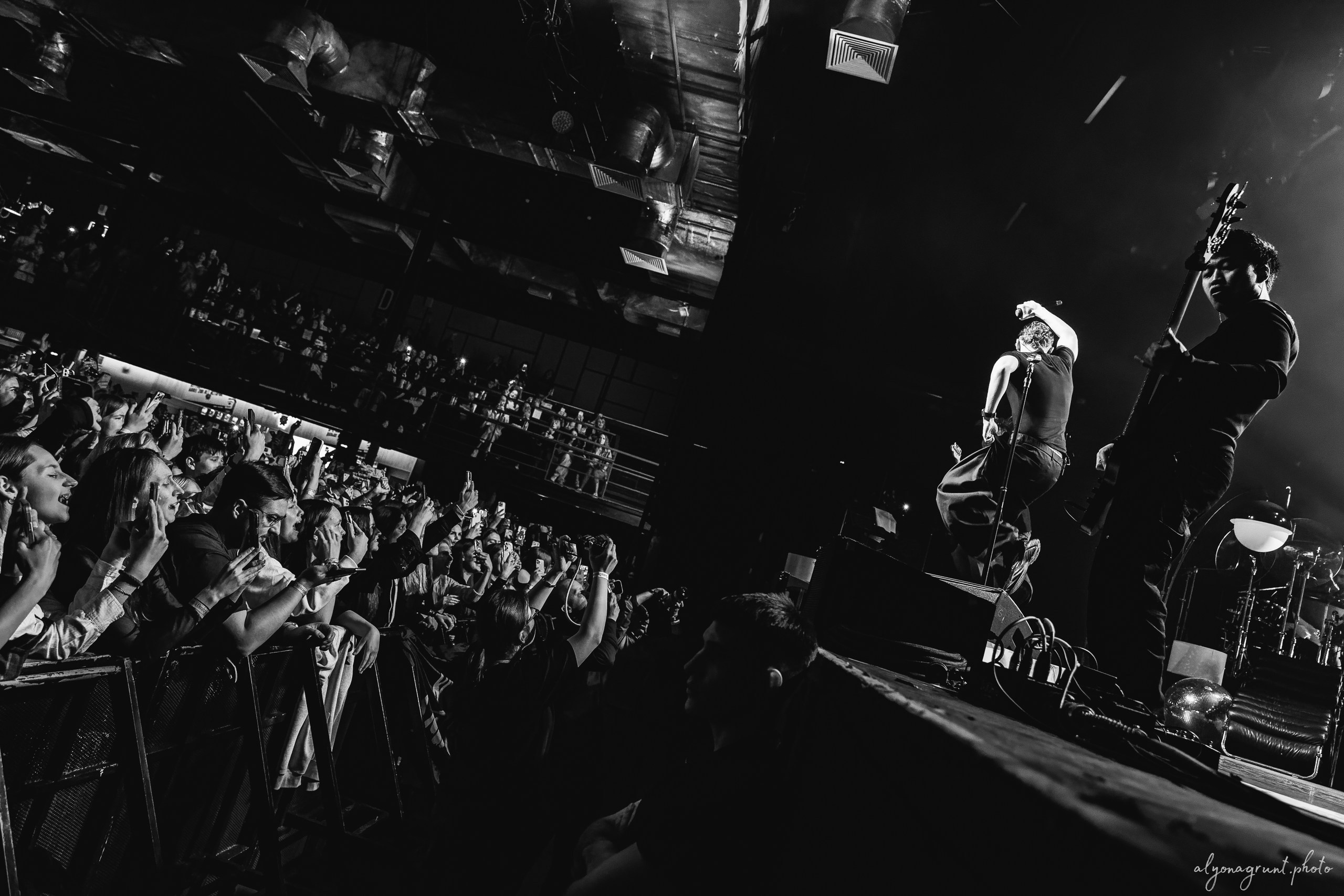 Ваня Дмитриенко, фоторепортаж СПб, A2, 23.10.2025. Алена Адрианова: фотограф в Санкт-Петербурге