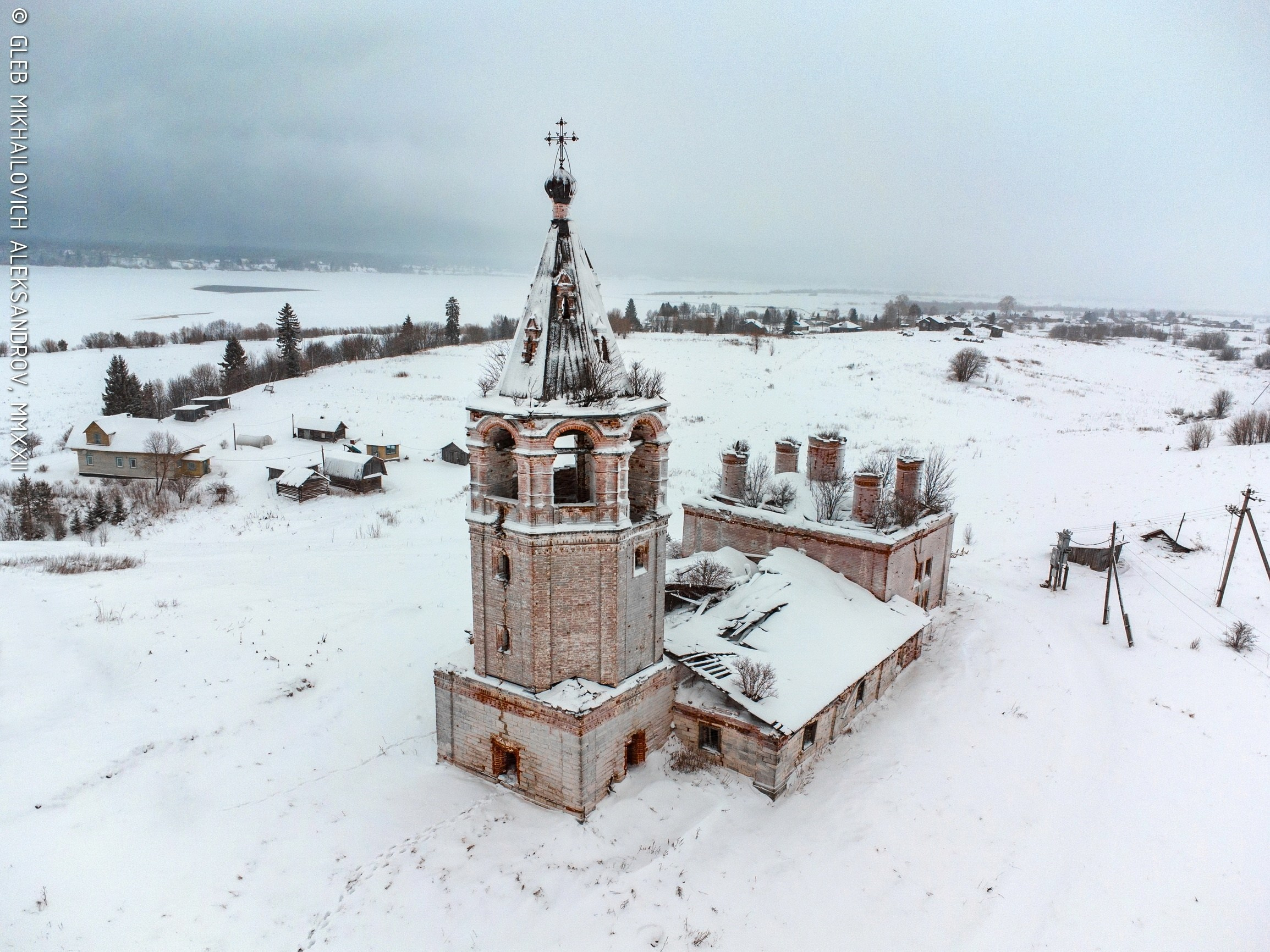 Ухтостров. Храм Варвары Великомученицы. Зодчество
