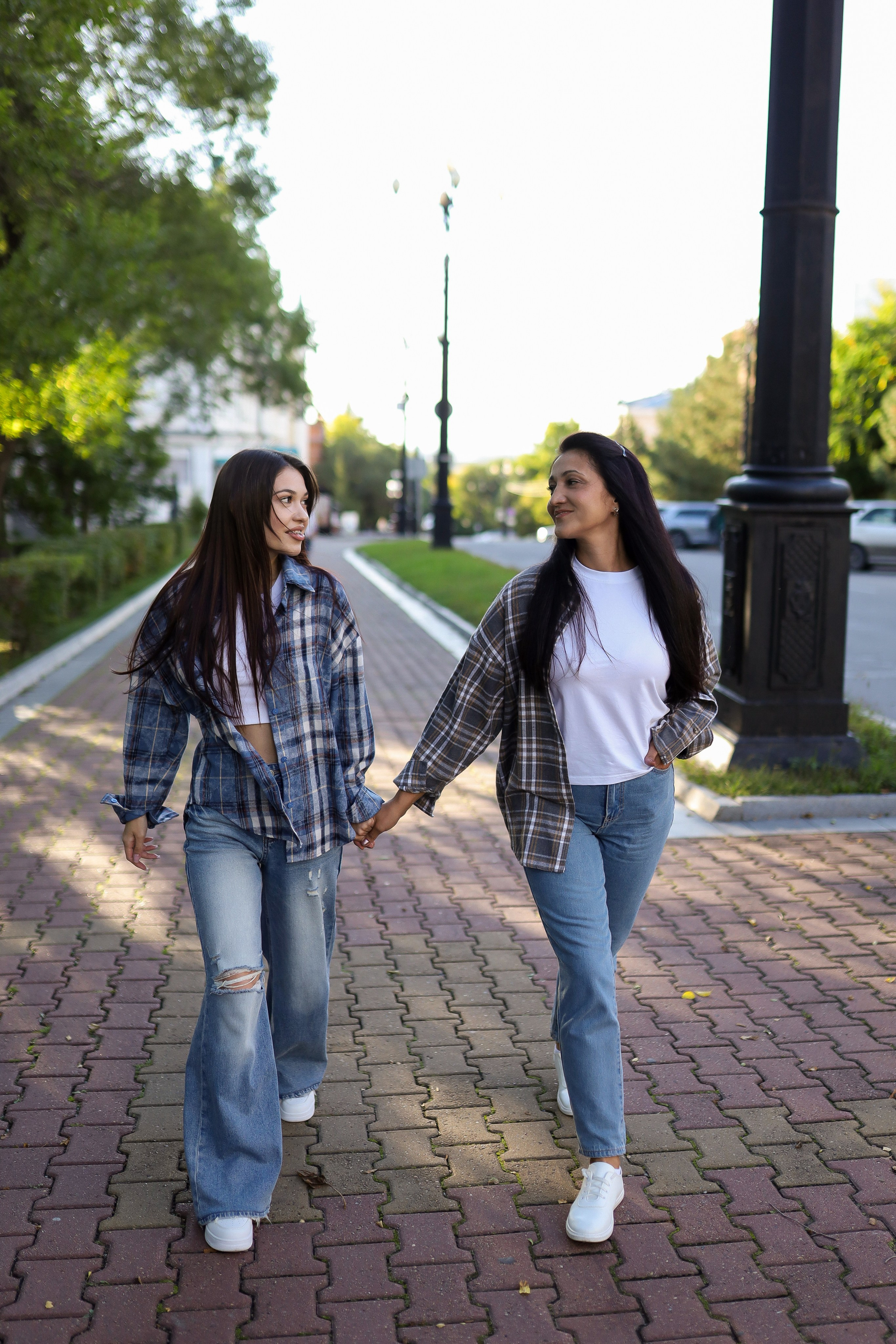 Мама и Дочка прогулка. ФОТОГРАФ ХАБАРОВСК АНАСТАСИЯ РАЧЕНКОВА