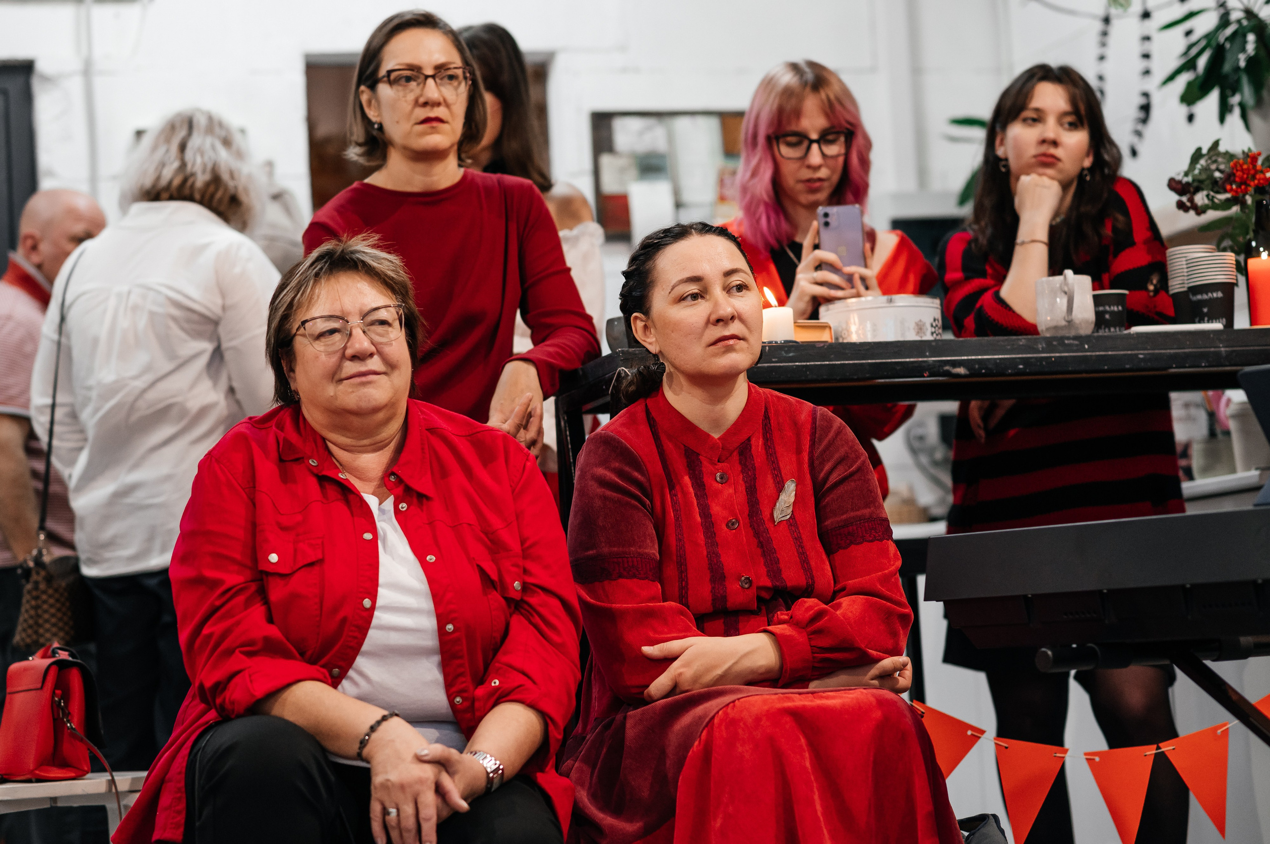 Вечер поэзии Цветаевой, клуб Читалка. Wedding and family photographer USA