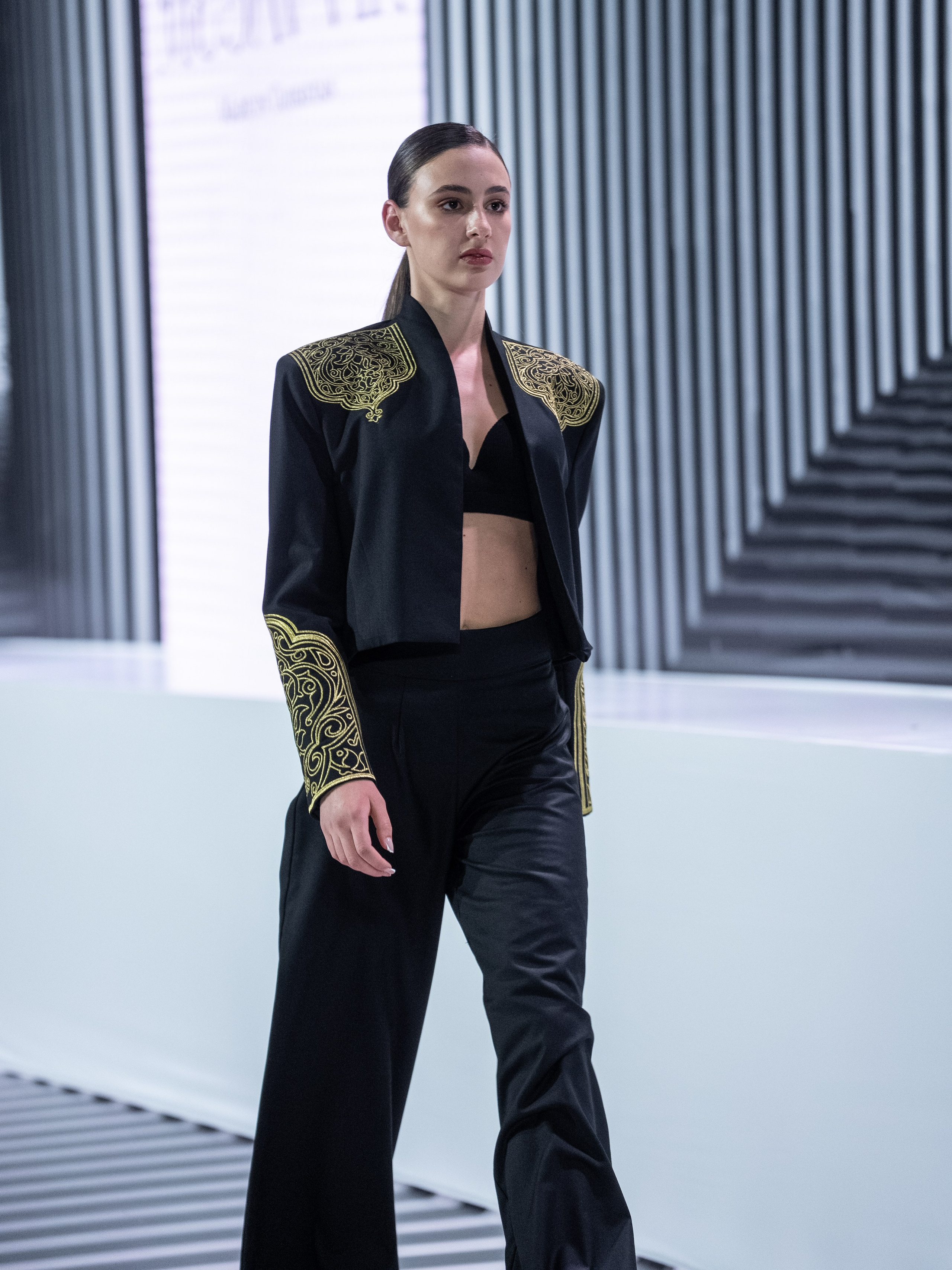 MUSAVVIR (Таджикистан). Сайт Алматинского НЮ АРТ, будуар и фэшн фотографа Дениса Карпенко