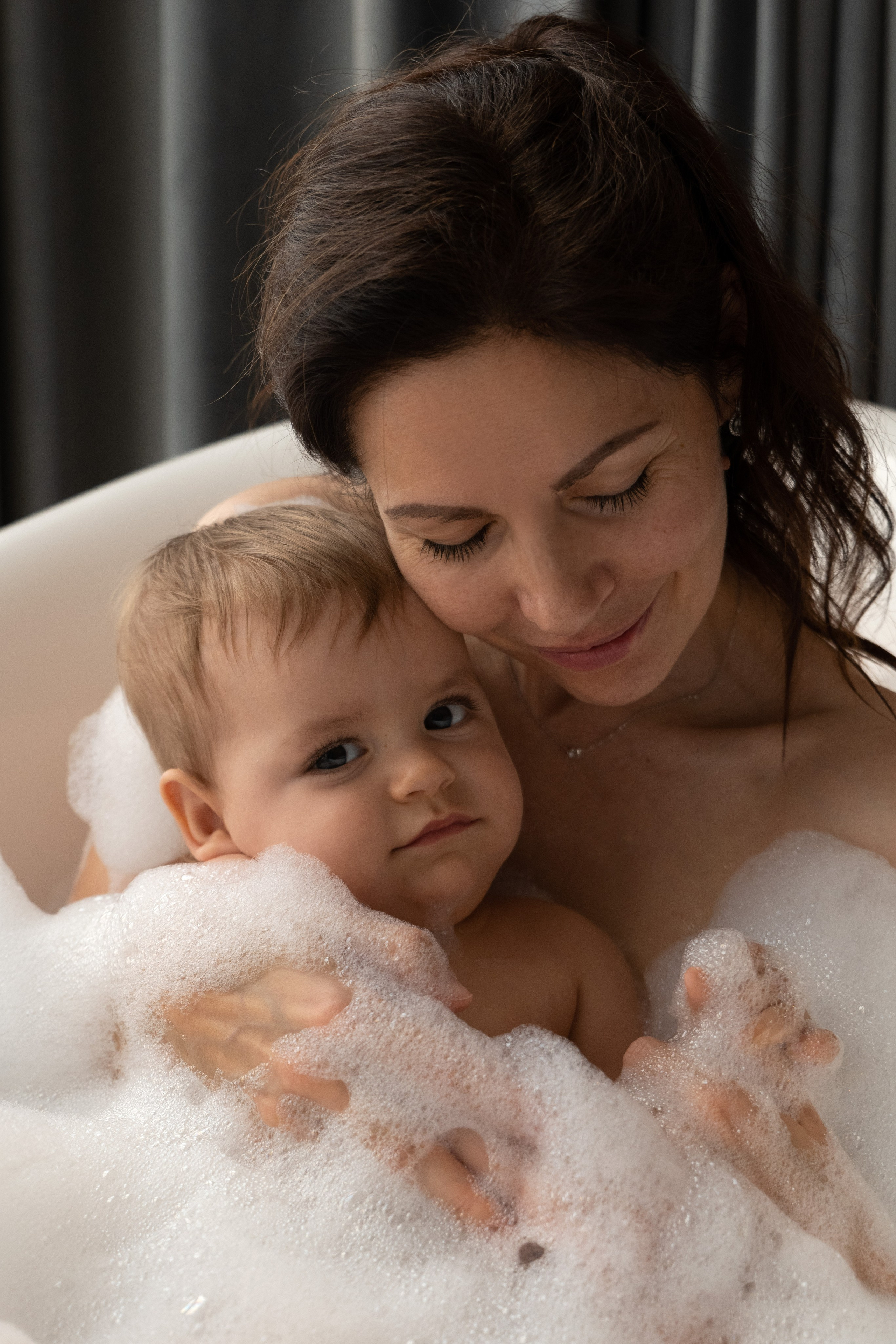 Мама и малыш «Повседневность». Фотограф видеограф Ольга Василевская