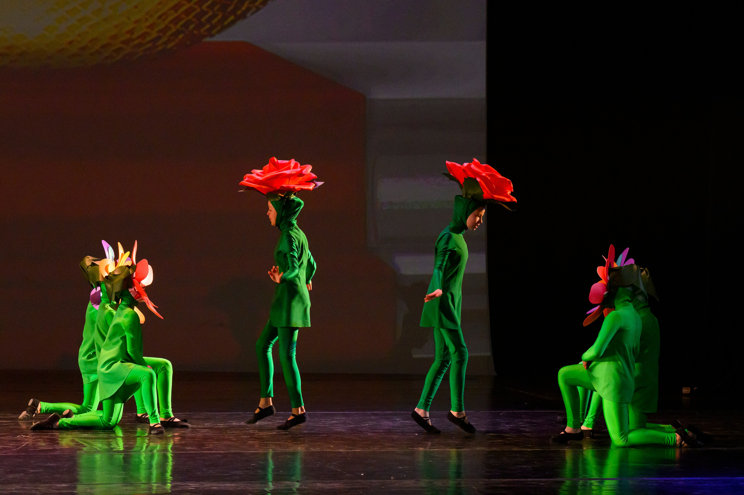 23 апреля, часть 1, БКЗ Октябрьский, г. Санкт-Петербург. Золотое яблочко