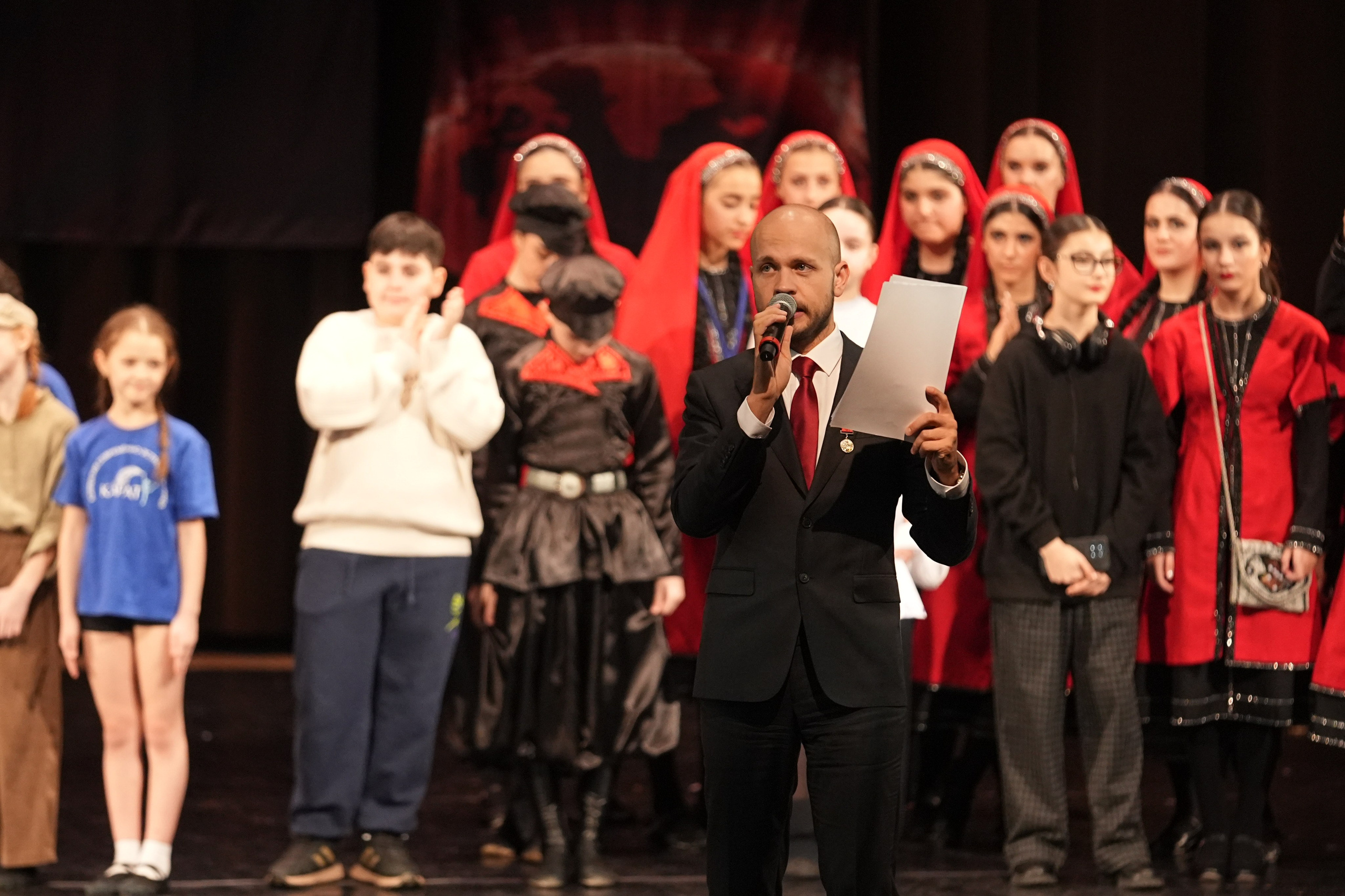 7 декабря, блок 3, г. Москва. Золотое яблочко