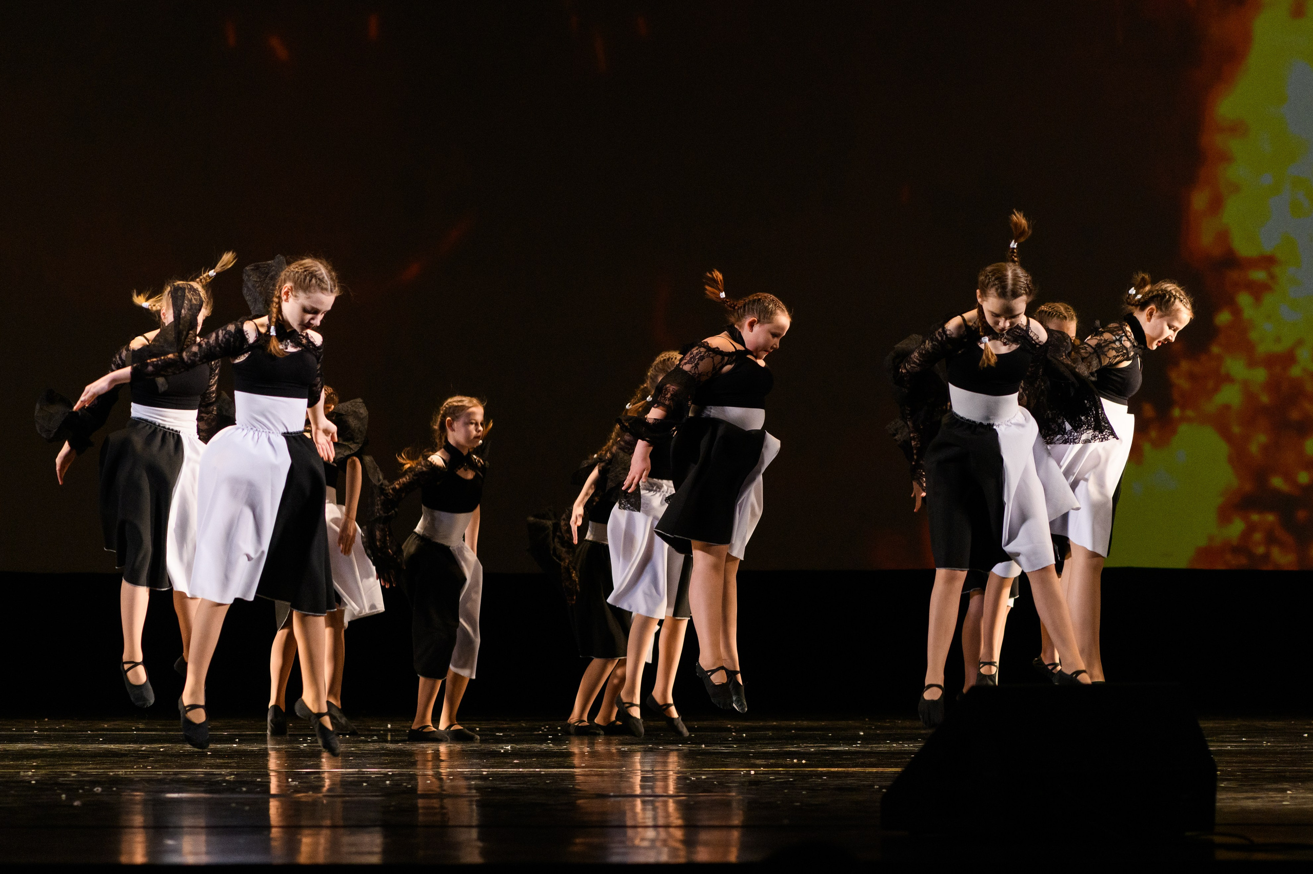 23 апреля, часть 2, БКЗ Октябрьский, г. Санкт-Петербург. Золотое яблочко