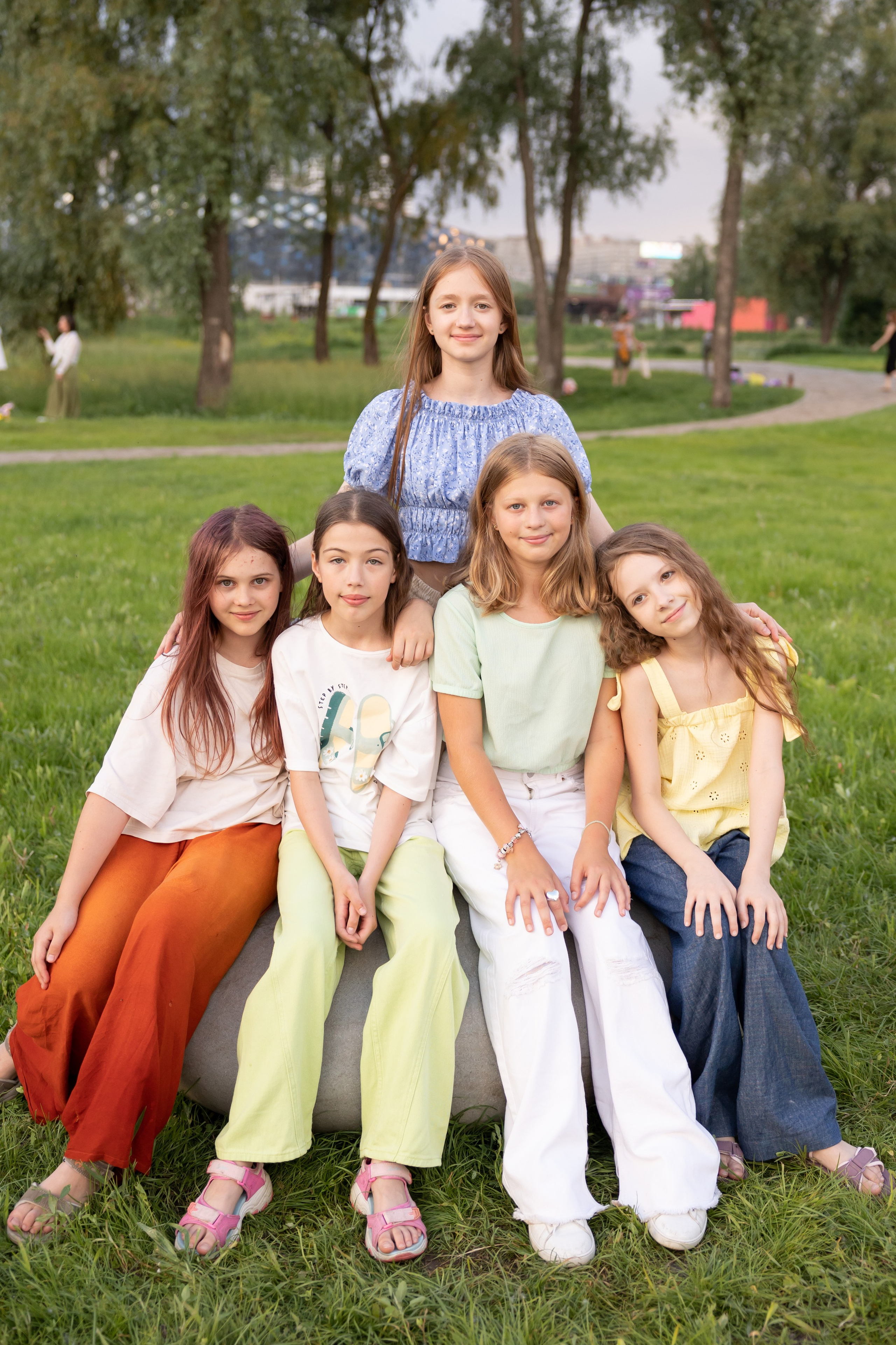 Пикник с педагогом и родителями. Семейный и женский фотограф, стильный репортаж в г. Новосибирск