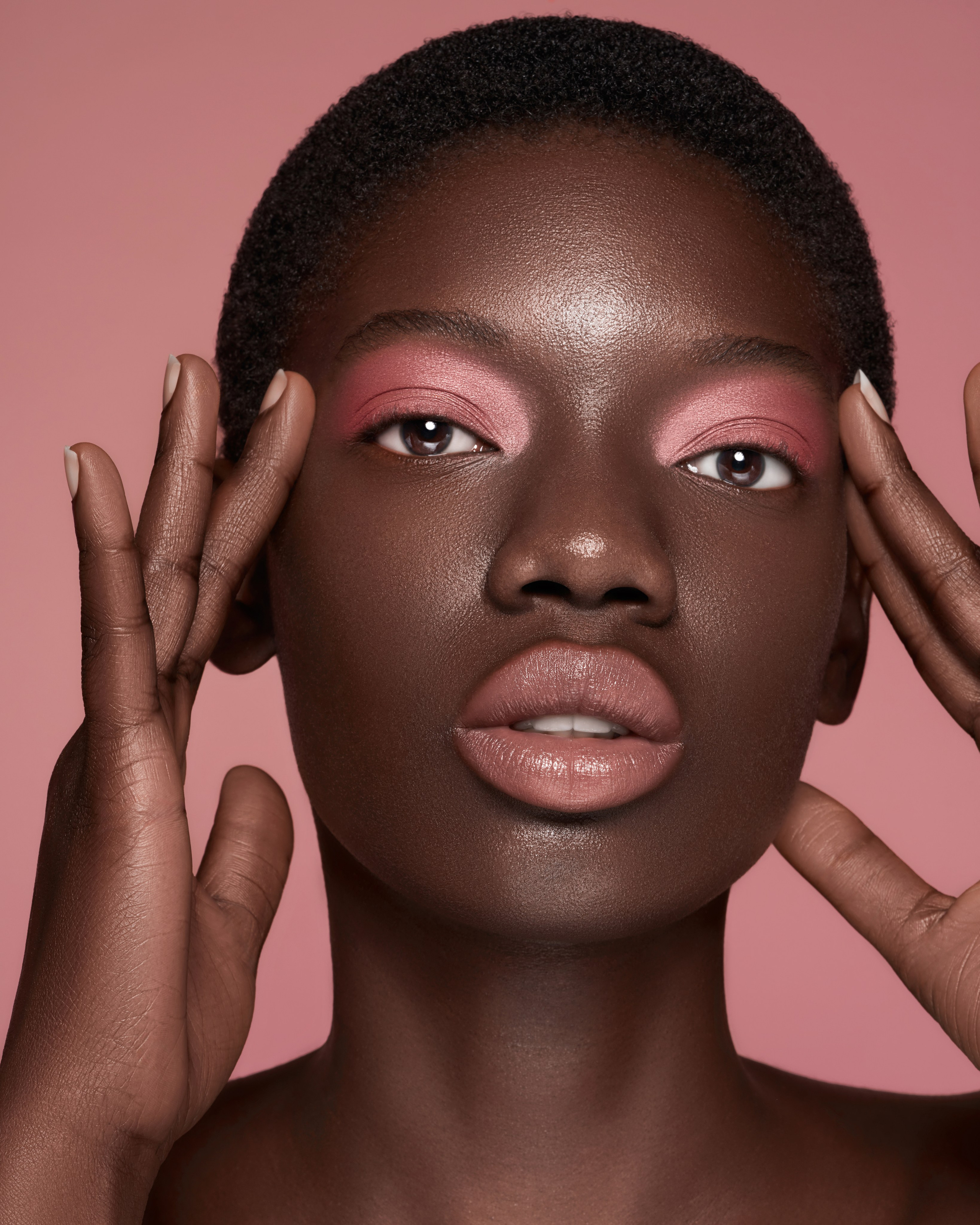 Портфолио. Ретушер фото | High-End ретушь кожи для бьюти, фэшн и рекламы