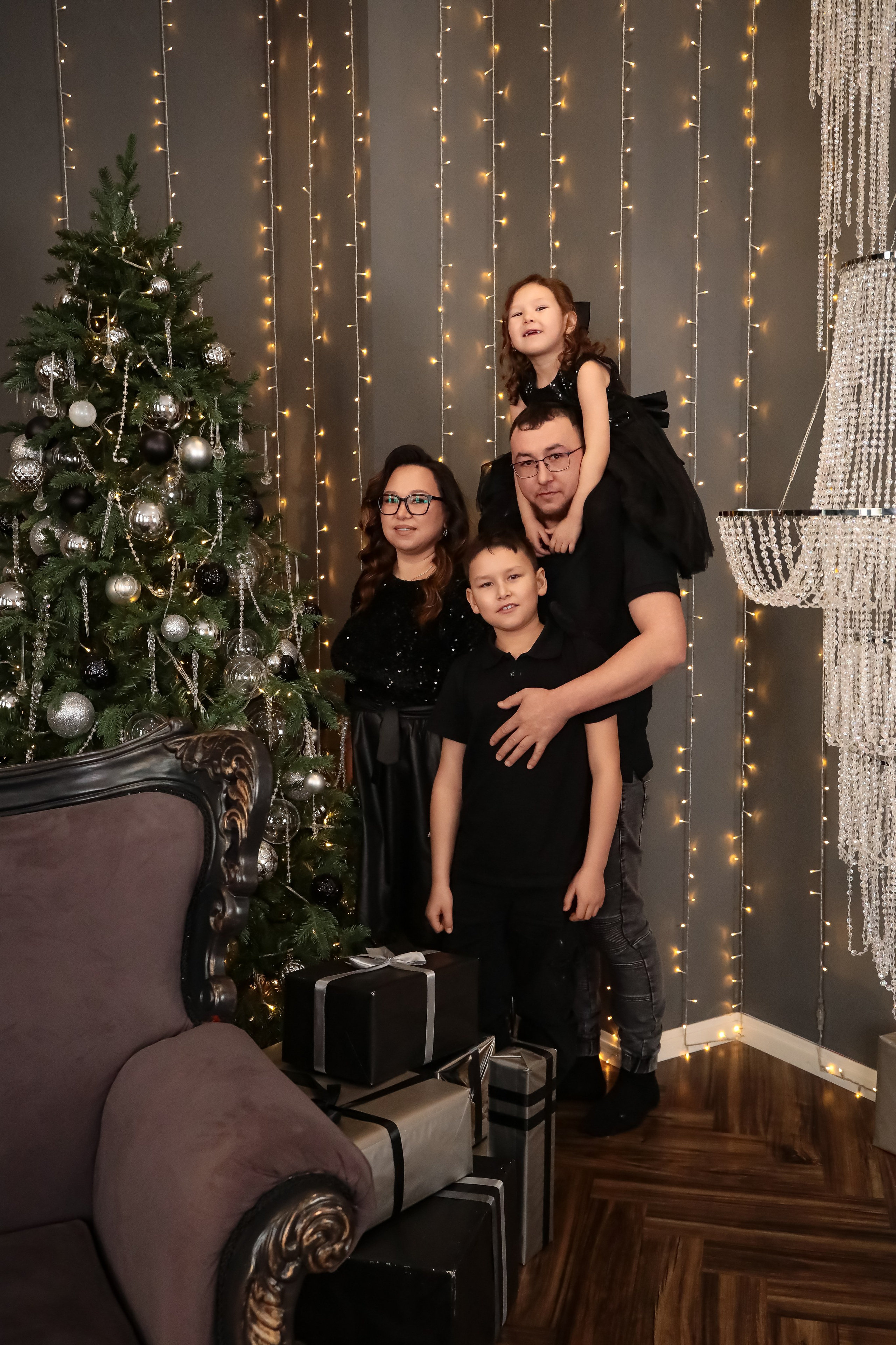 НОВОГОДНИЕ ФОТОСЕССИИ. Фотограф г. Хабаровск. Семейные и индивидуальные съёмки