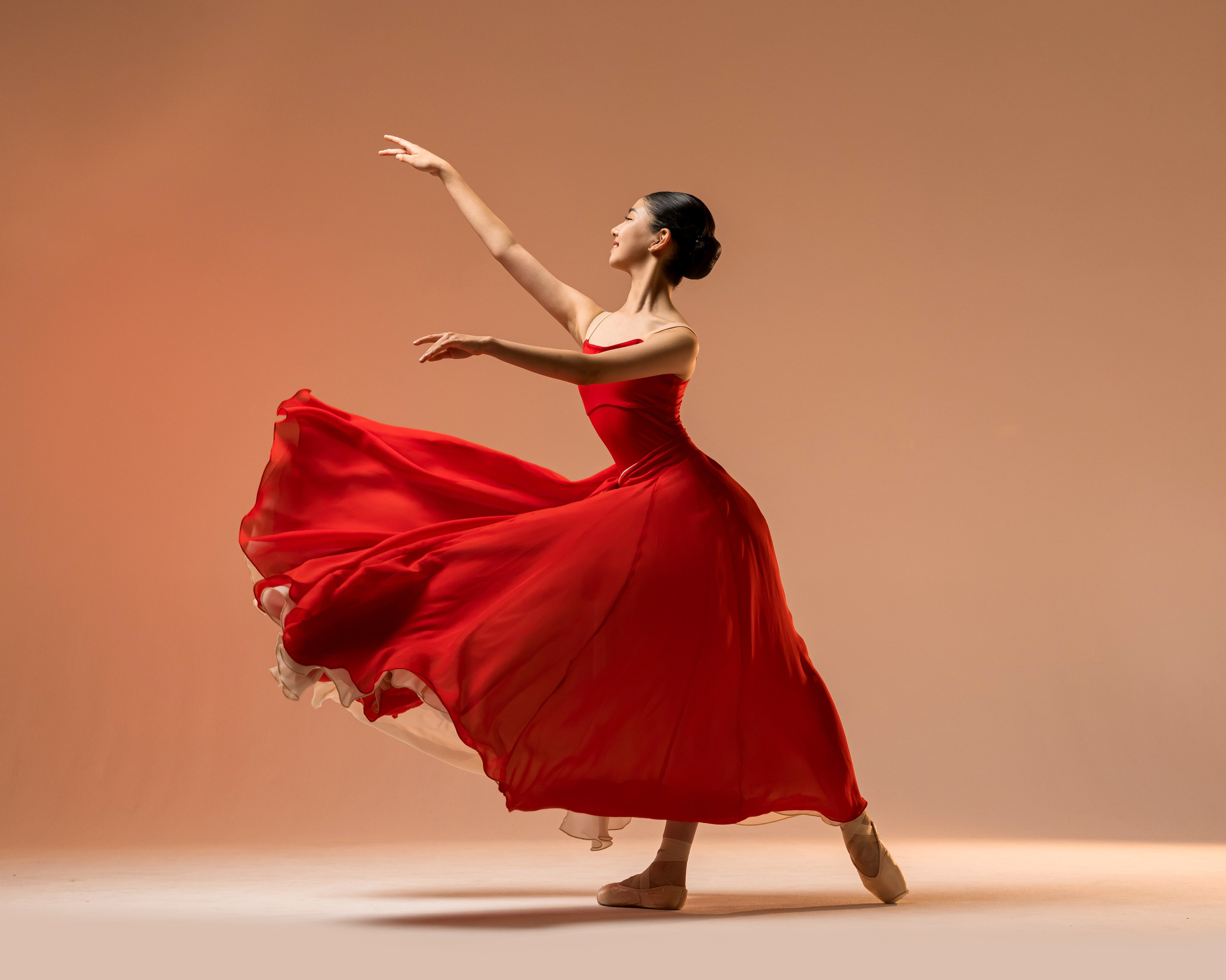 Балетная съёмка на белой циклораме и фонах. Балетный фотограф Алина Ханько — Душа Балета