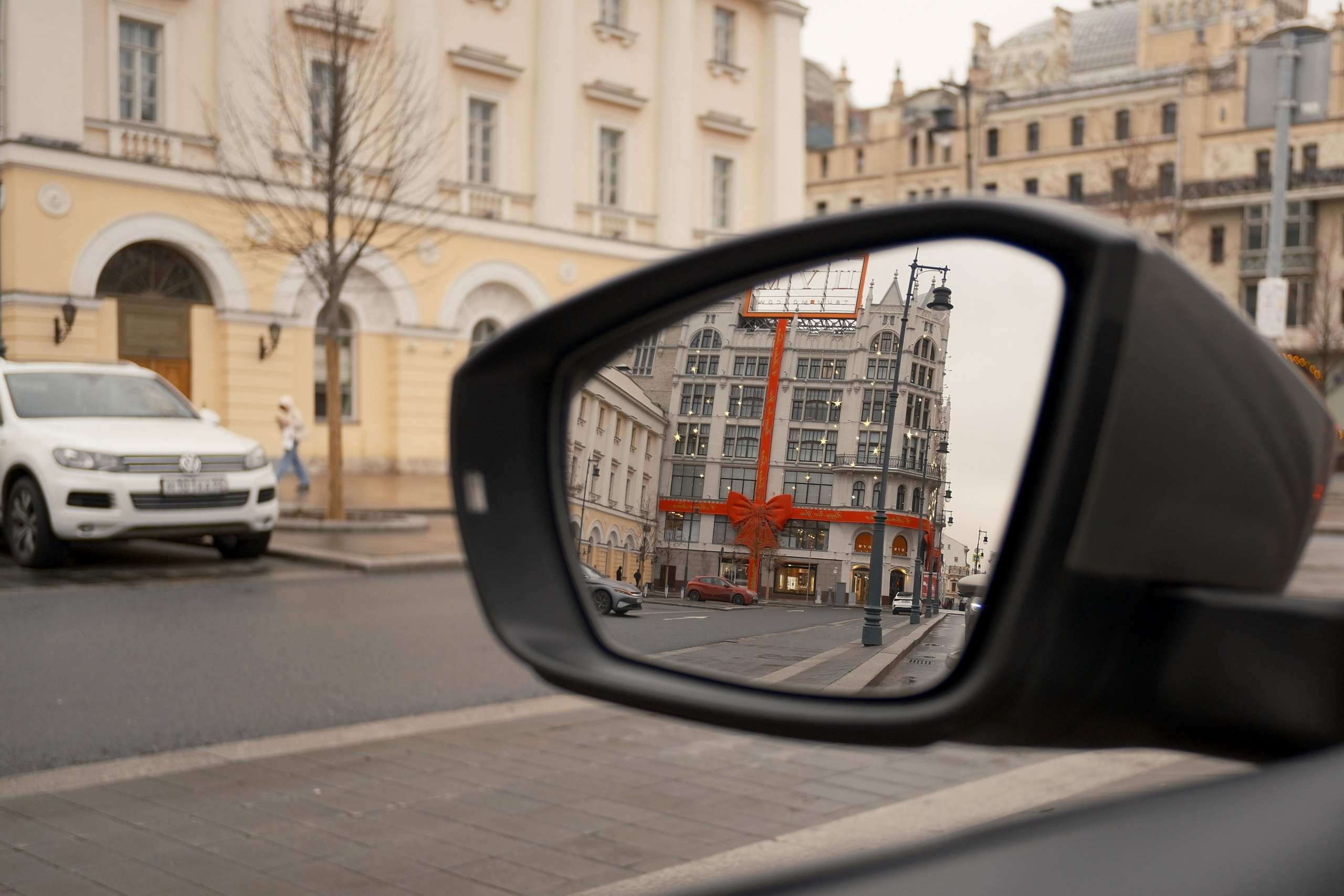 Улица, люди, жизнь…