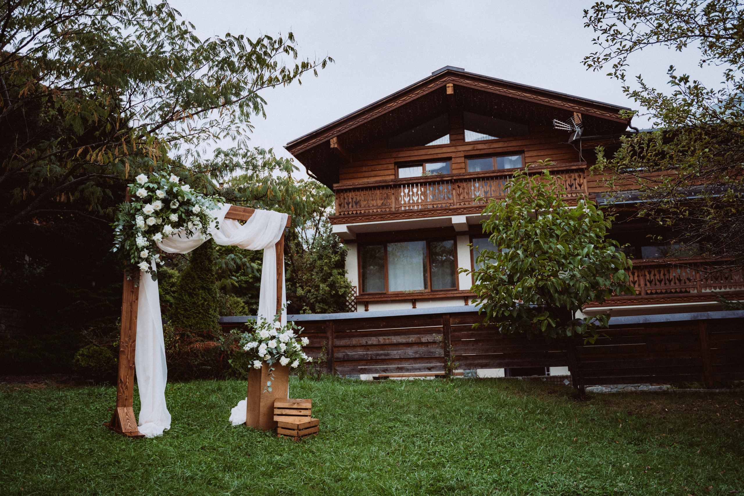 Pavel — Jule. Elopement Wedding Photographer